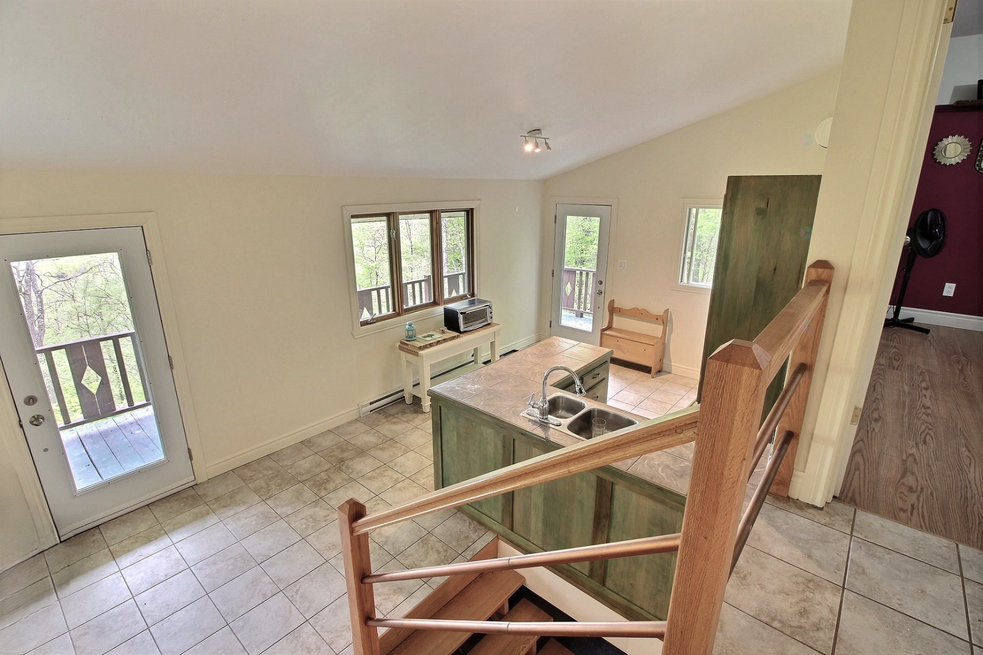 









1251


Rg Ste-Madeleine

,
Notre-Dame-de-la-Paix,




QC
J0V1P0


