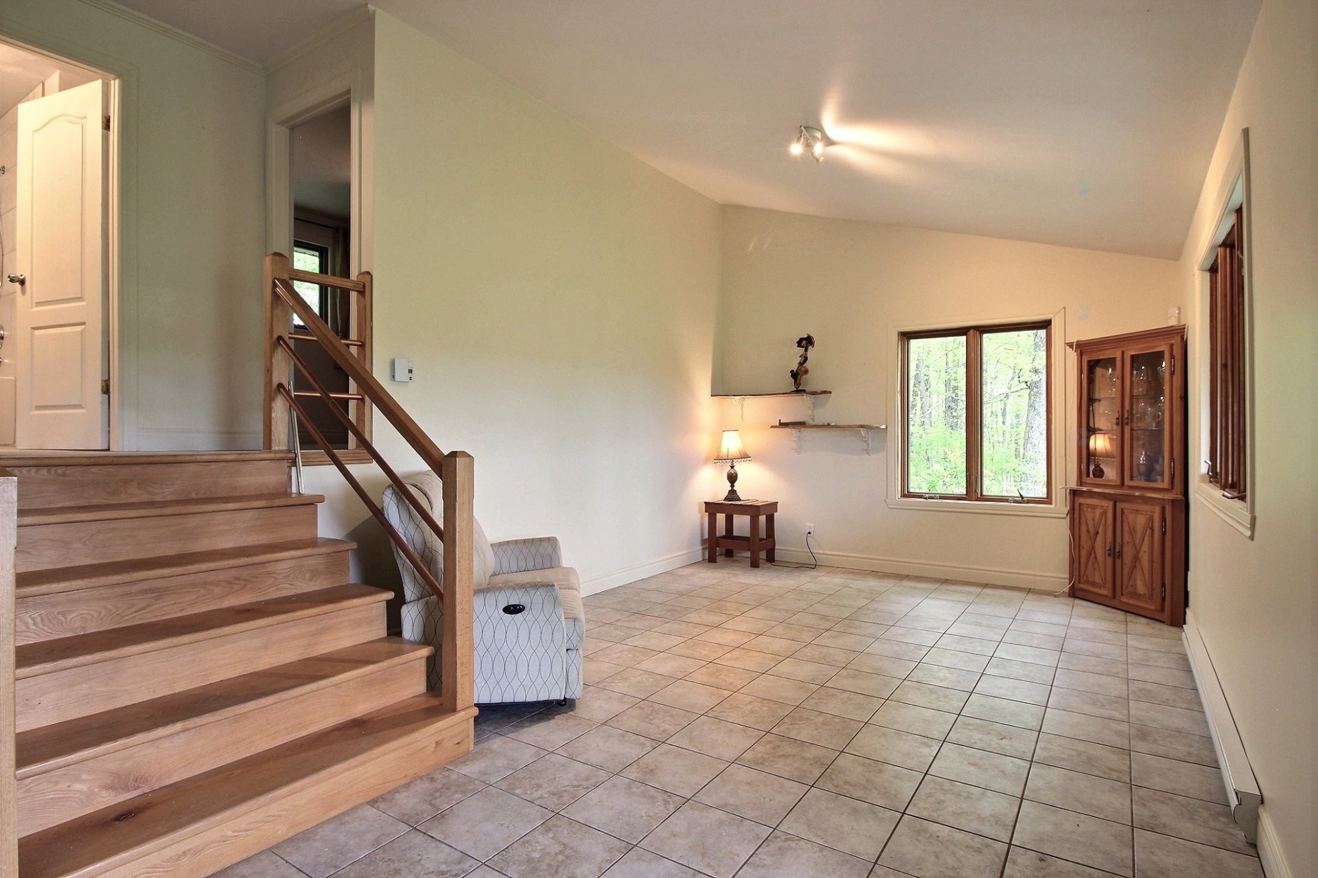 









1251


Rg Ste-Madeleine

,
Notre-Dame-de-la-Paix,




QC
J0V1P0

