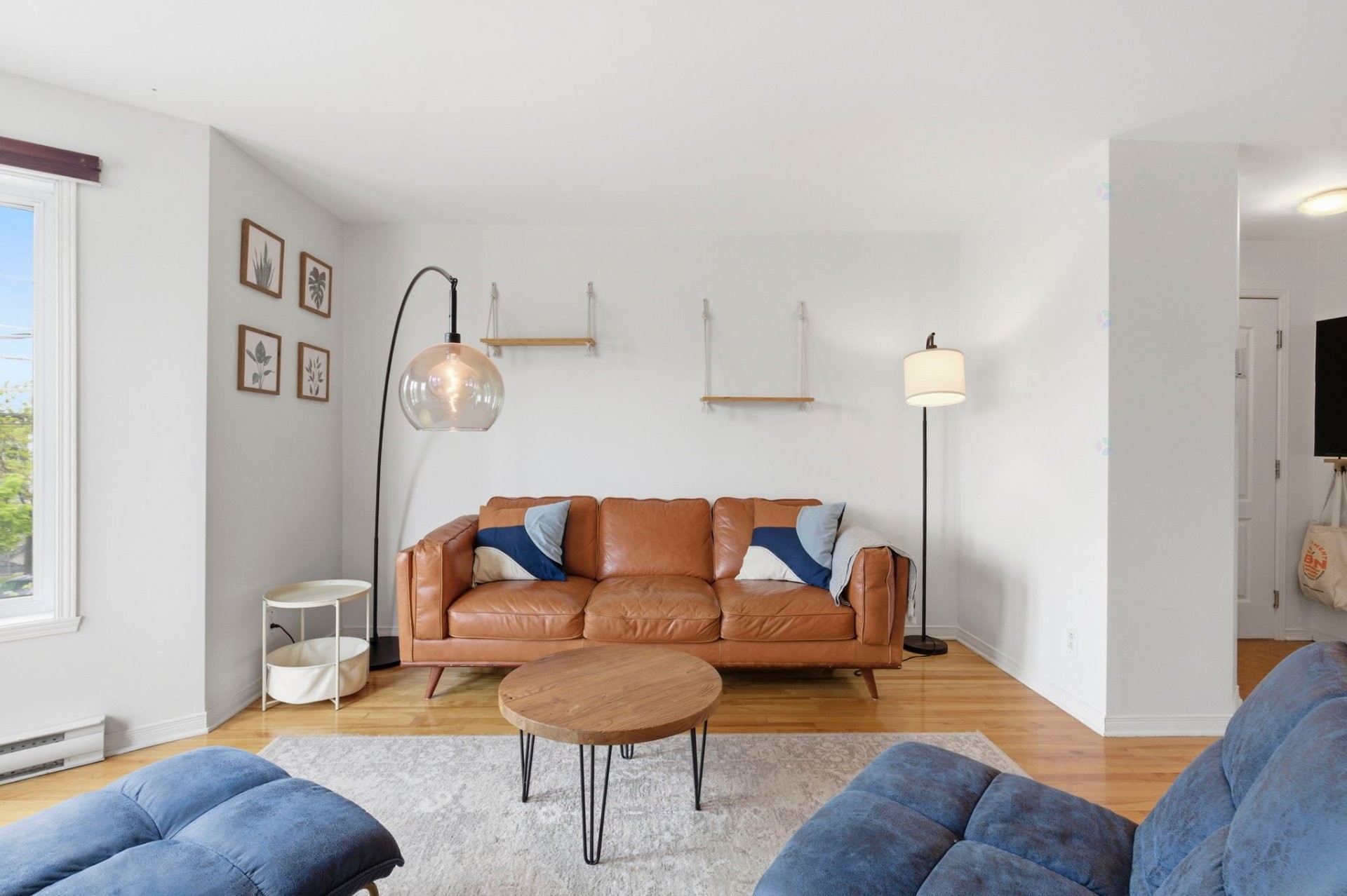 









1310


Rue Jarry E.

, 5,
Montréal (Villeray/Saint-Michel/Parc-Extension),




QC
H2E1A4

