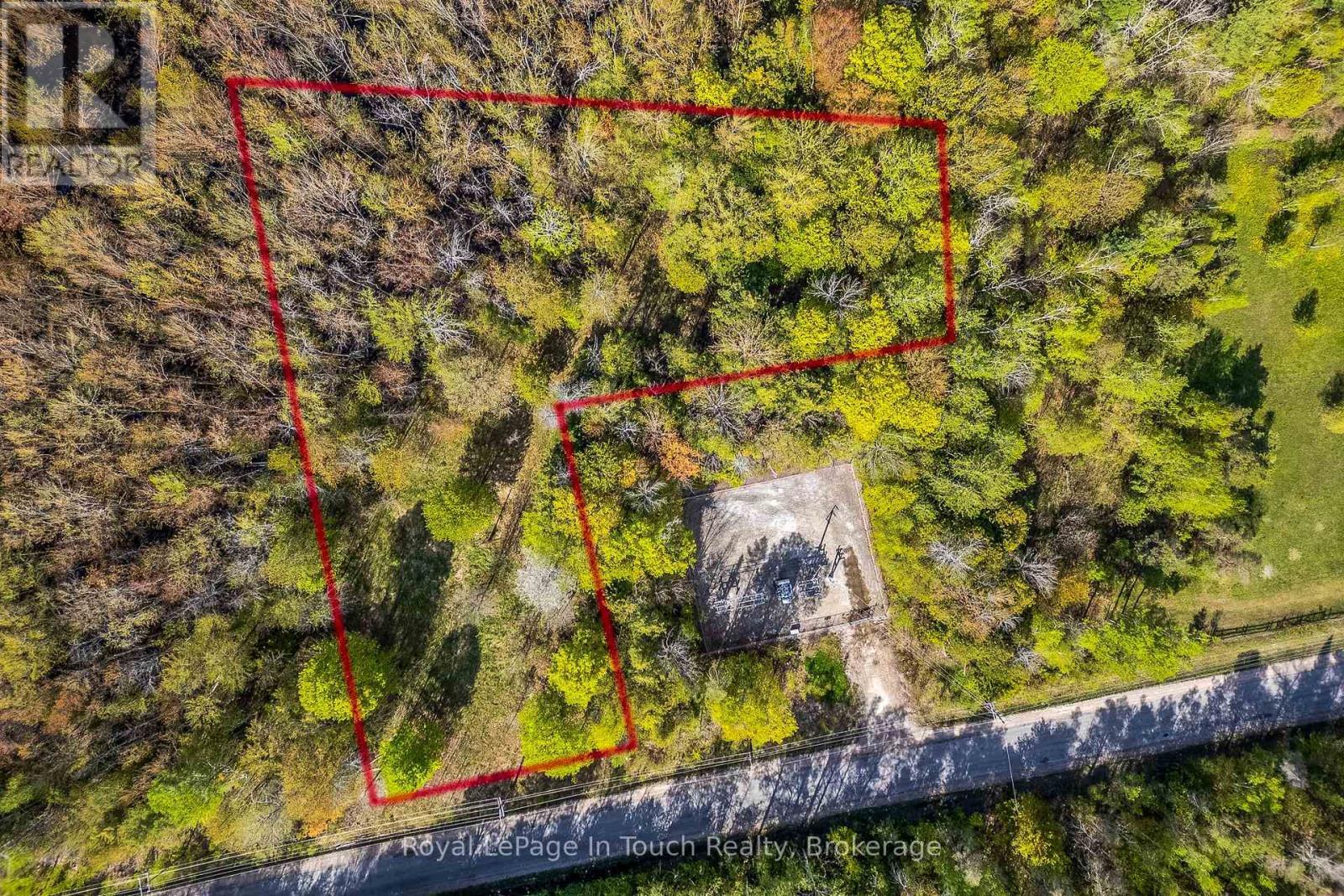 












LOT 2 THUNDER BEACH ROAD

,
Tiny,







Ontario
L9M0T2

