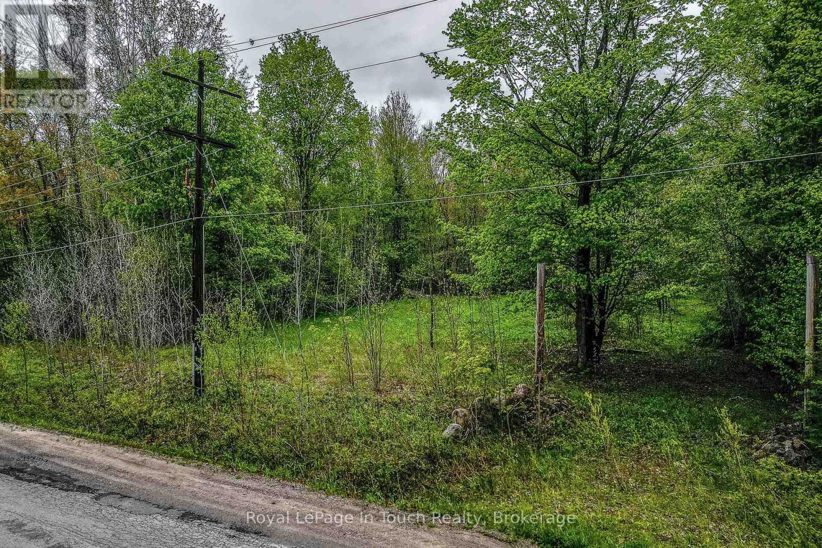 












LOT 2 THUNDER BEACH ROAD

,
Tiny,







Ontario
L9M0T2

