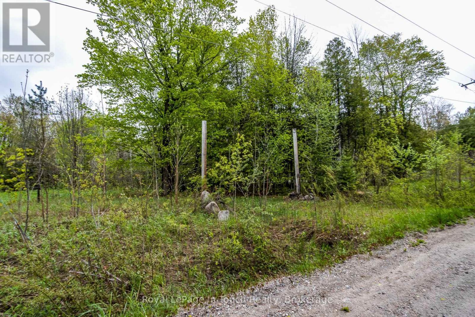 












LOT 2 THUNDER BEACH ROAD

,
Tiny,







Ontario
L9M0T2

