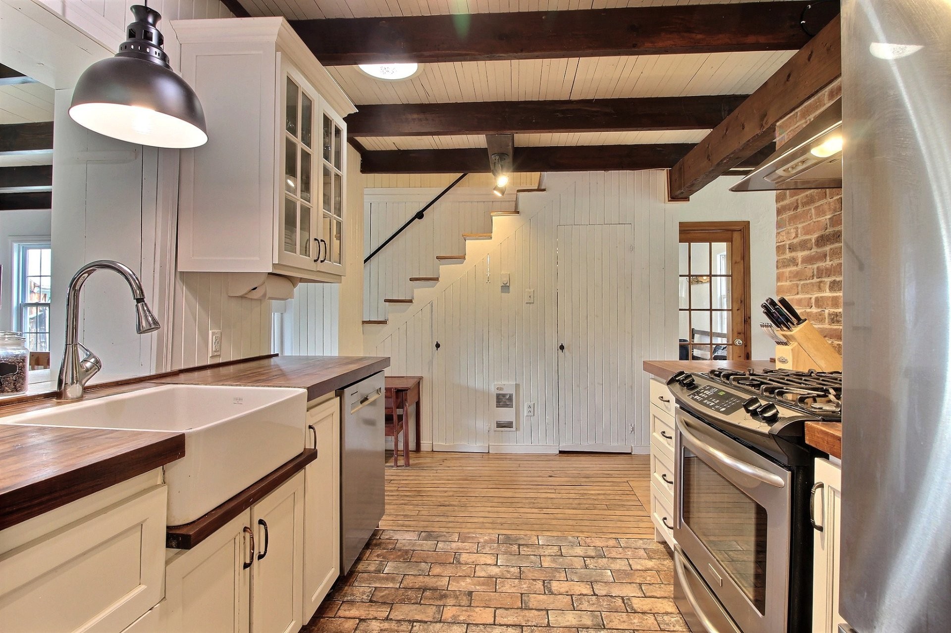 









583


Rg St-Denis

,
Saint-André-Avellin,




QC
J0V1W0

