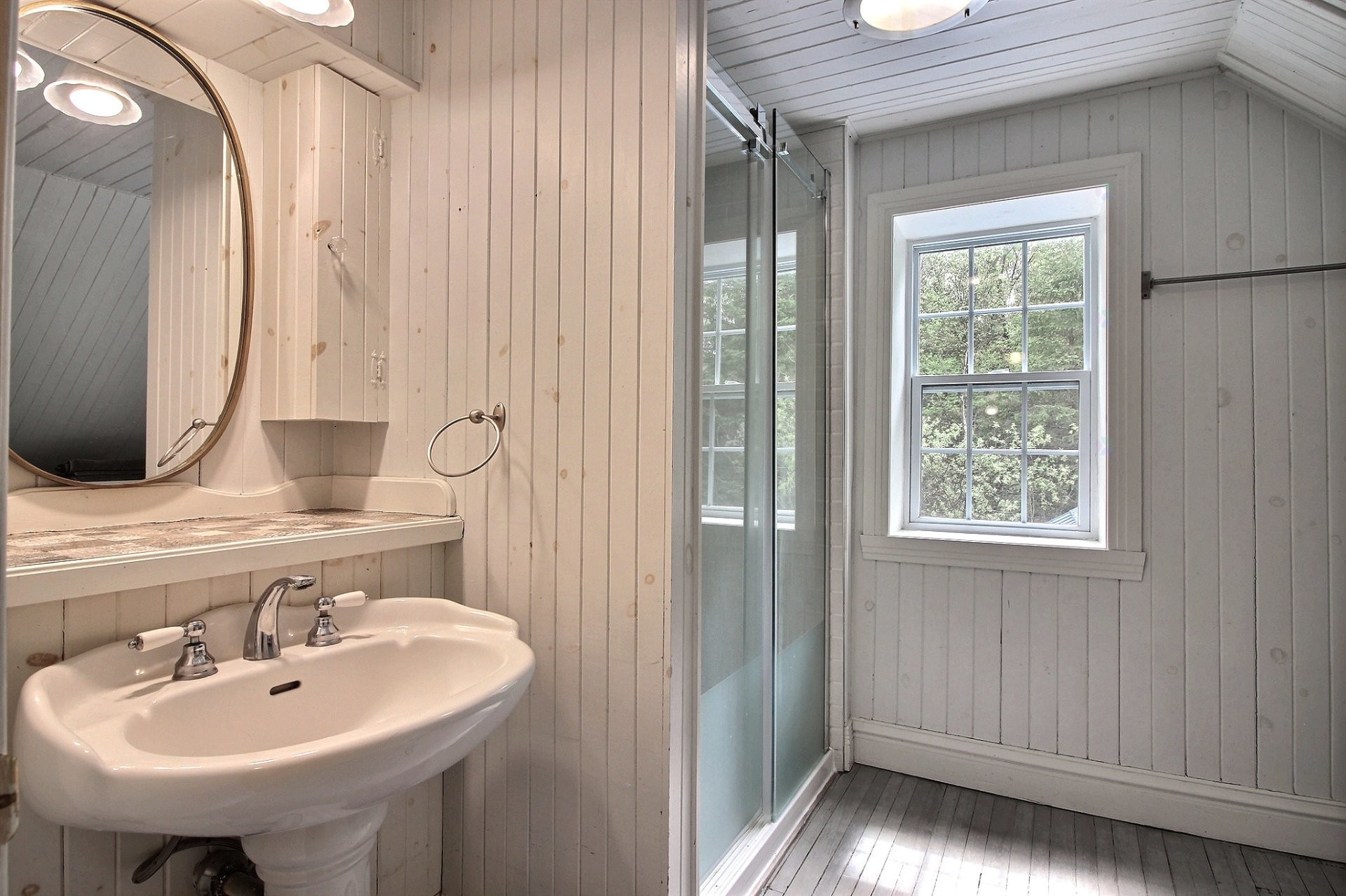 









583


Rg St-Denis

,
Saint-André-Avellin,




QC
J0V1W0

