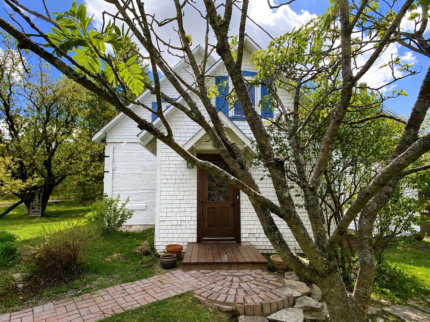 









583


Rg St-Denis

,
Saint-André-Avellin,




QC
J0V1W0

