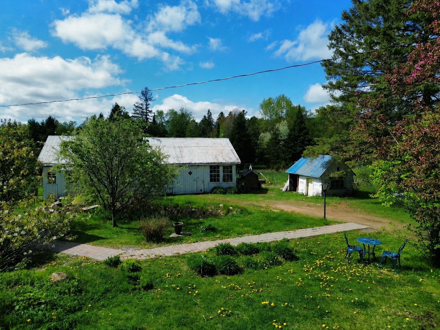 









583


Rg St-Denis

,
Saint-André-Avellin,




QC
J0V1W0

