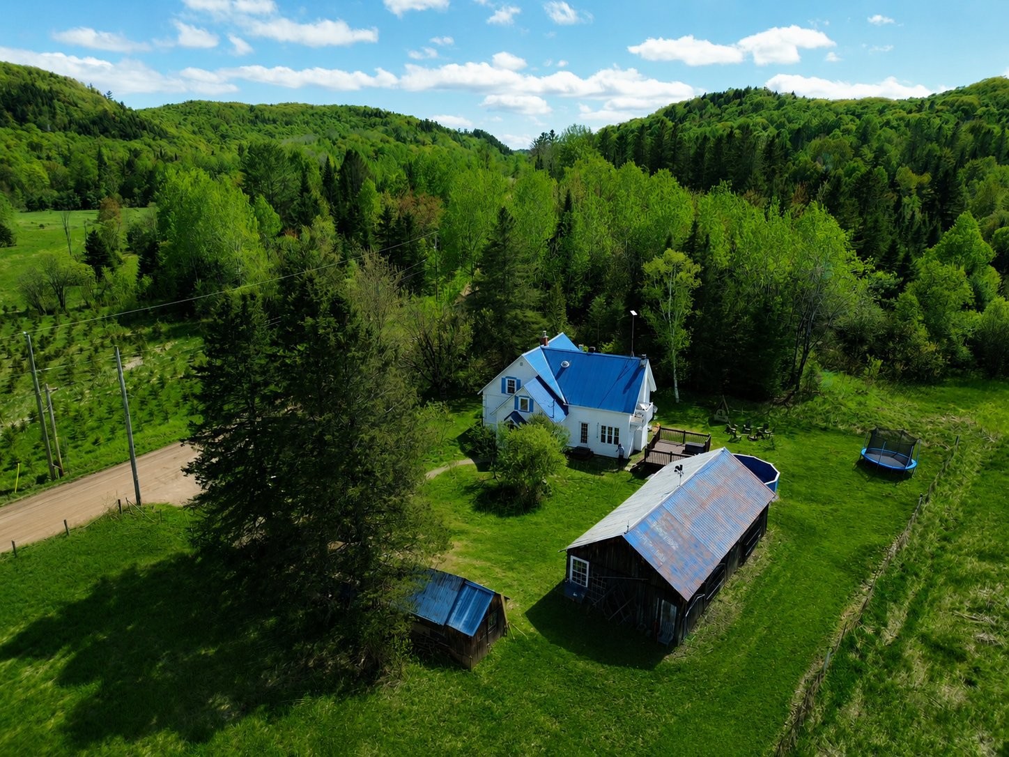 









583


Rg St-Denis

,
Saint-André-Avellin,




QC
J0V1W0

