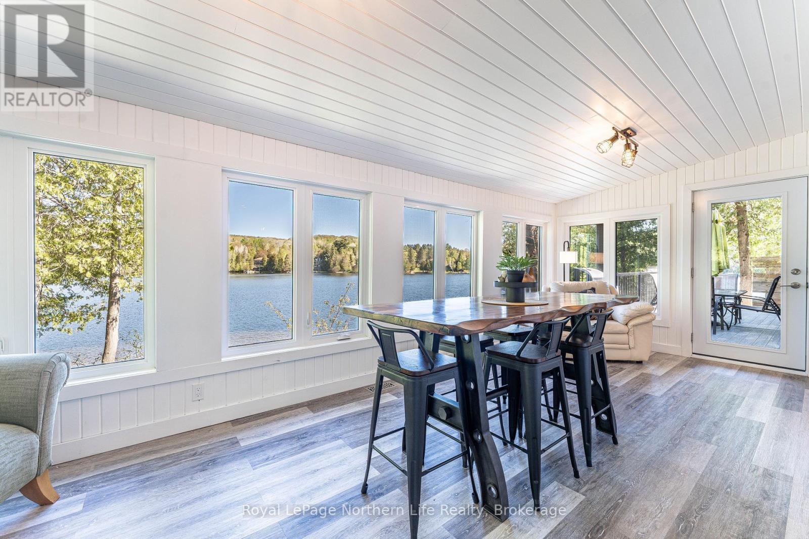 












131 WEST PENINSULA ROAD

,
North Bay (Birchaven),




Ontario
P1B8G4

