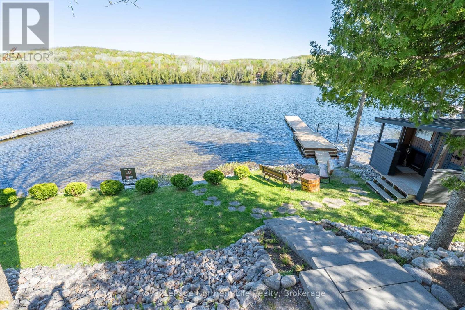 












131 WEST PENINSULA ROAD

,
North Bay (Birchaven),




Ontario
P1B8G4

