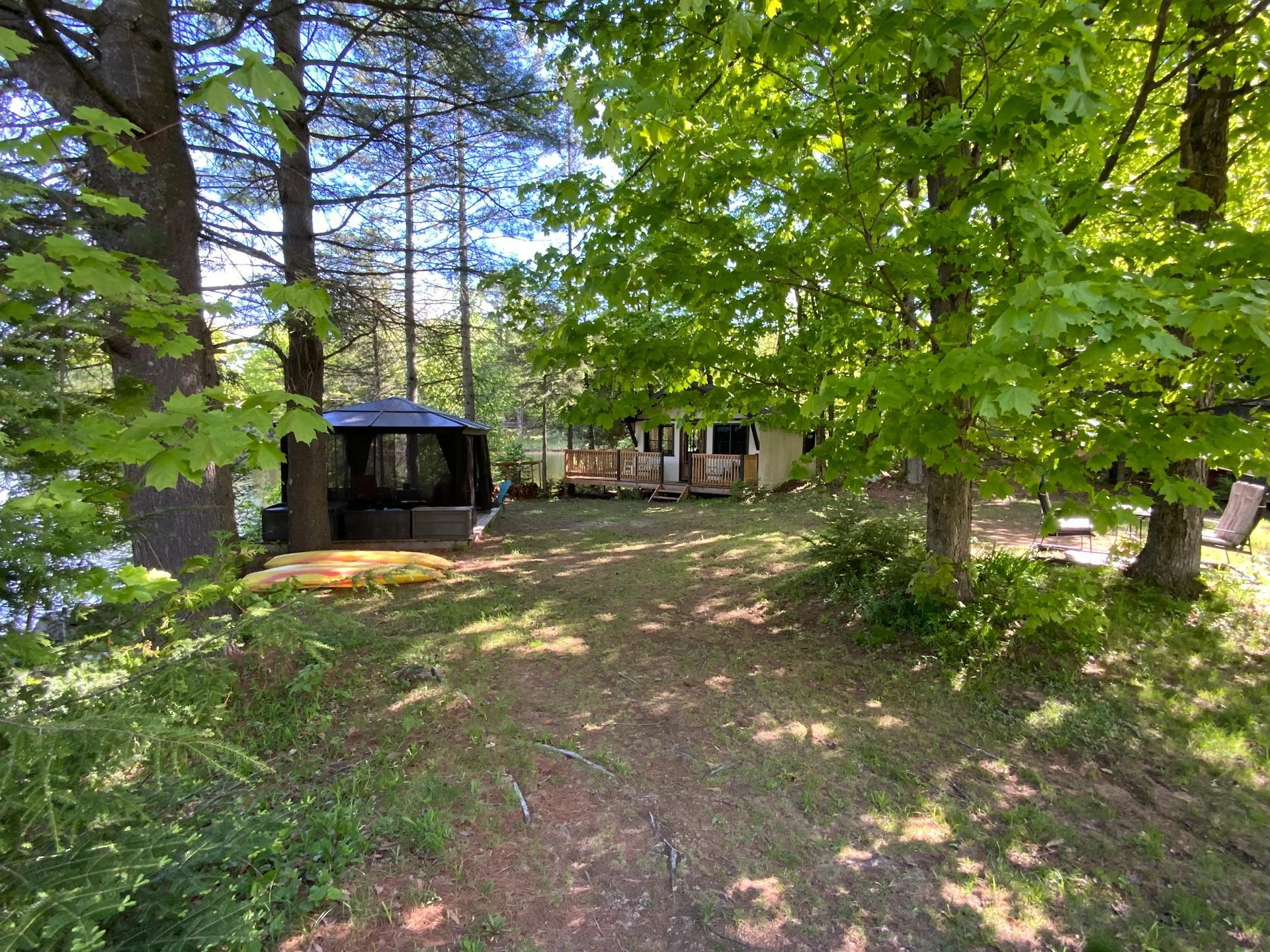 









41


Rue du Lac-Carillon

,
Brownsburg-Chatham,




QC
J8G1X4

