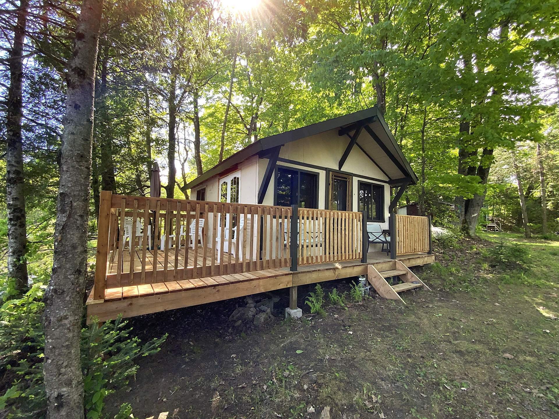 









41


Rue du Lac-Carillon

,
Brownsburg-Chatham,




QC
J8G1X4

