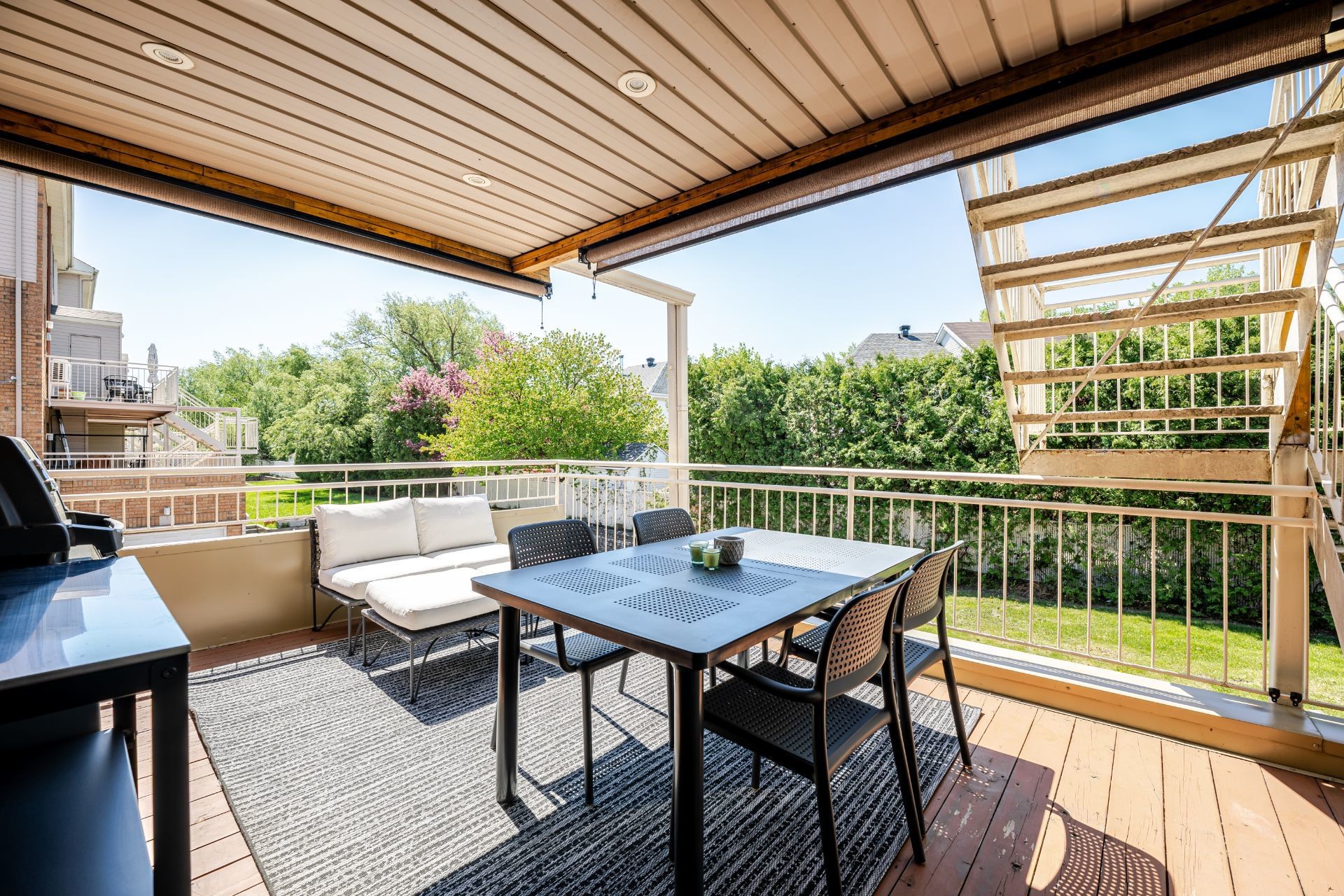 









6027


Rue Gabrielle-Roy

, 5,
Longueuil (Saint-Hubert),




QC
J3Y8Z9

