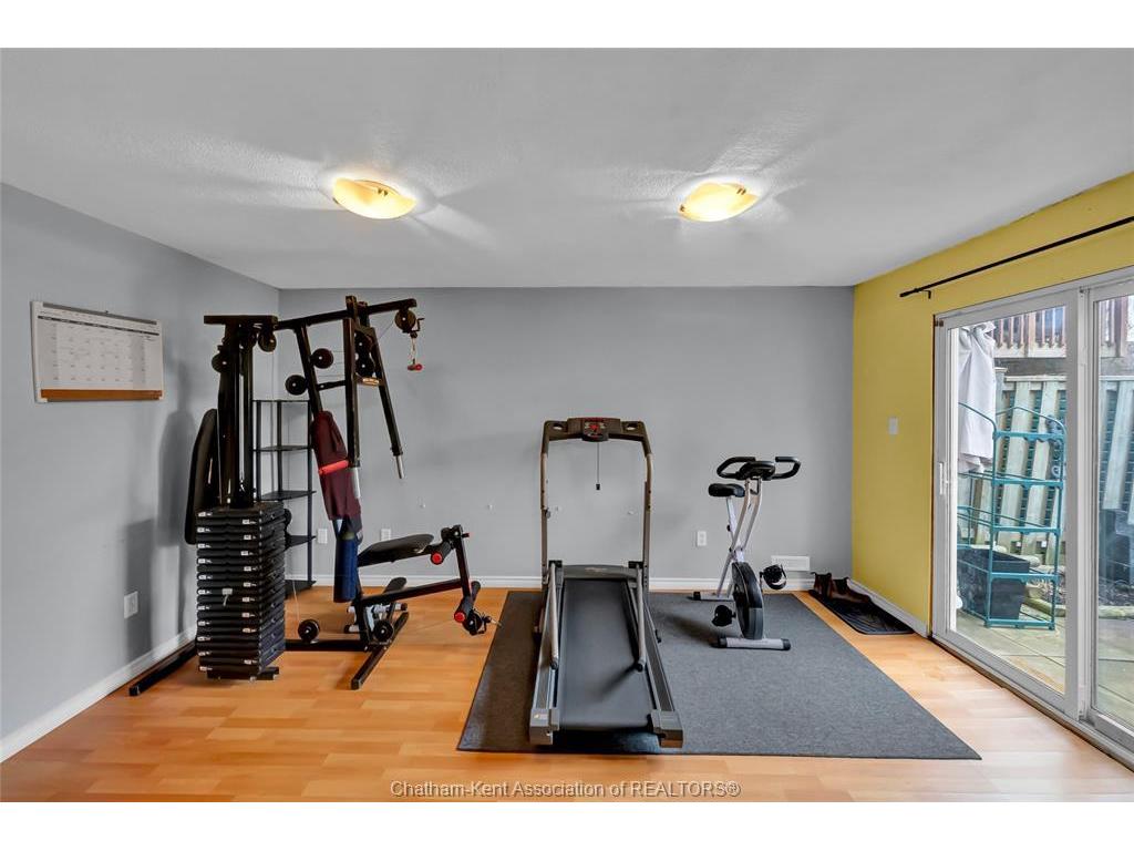 









20


Phair

Crescent,
London,




ON
N5Z 5B5

