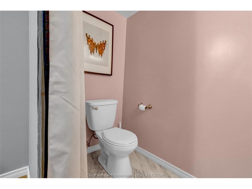 









20


Phair

Crescent,
London,




ON
N5Z 5B5

