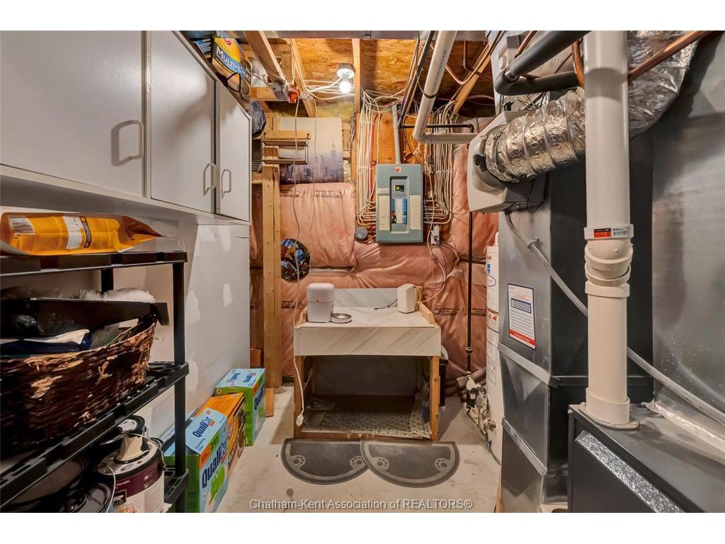 









20


Phair

Crescent,
London,




ON
N5Z 5B5

