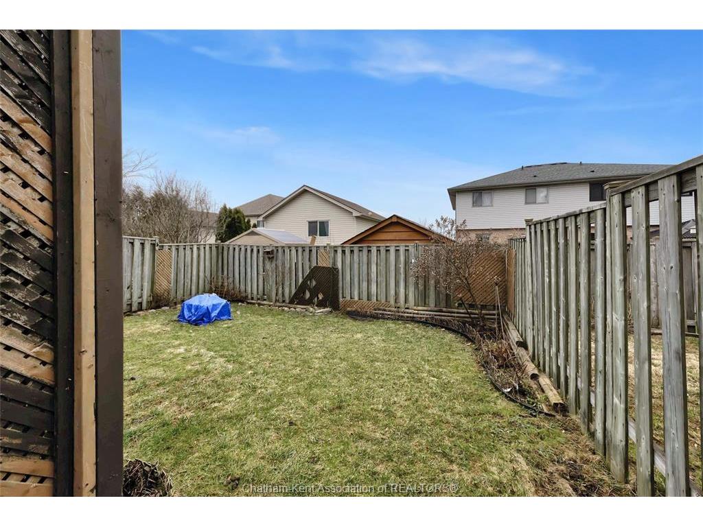 









20


Phair

Crescent,
London,




ON
N5Z 5B5

