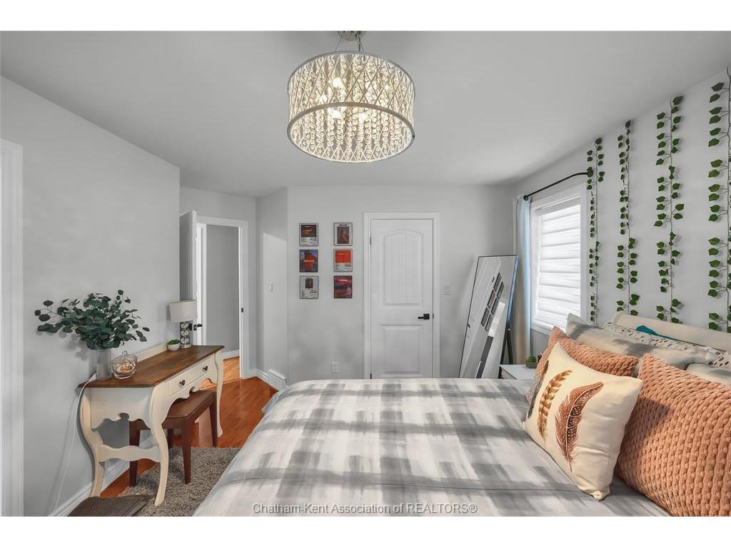 









132


Sherwood

Court,
Chatham,




ON
N7M 6L2


