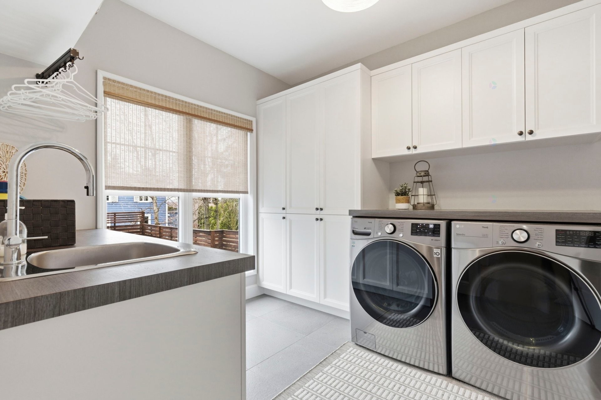 









50


Rue des Érables

,
Mont-Saint-Hilaire,




QC
J3H3E1

