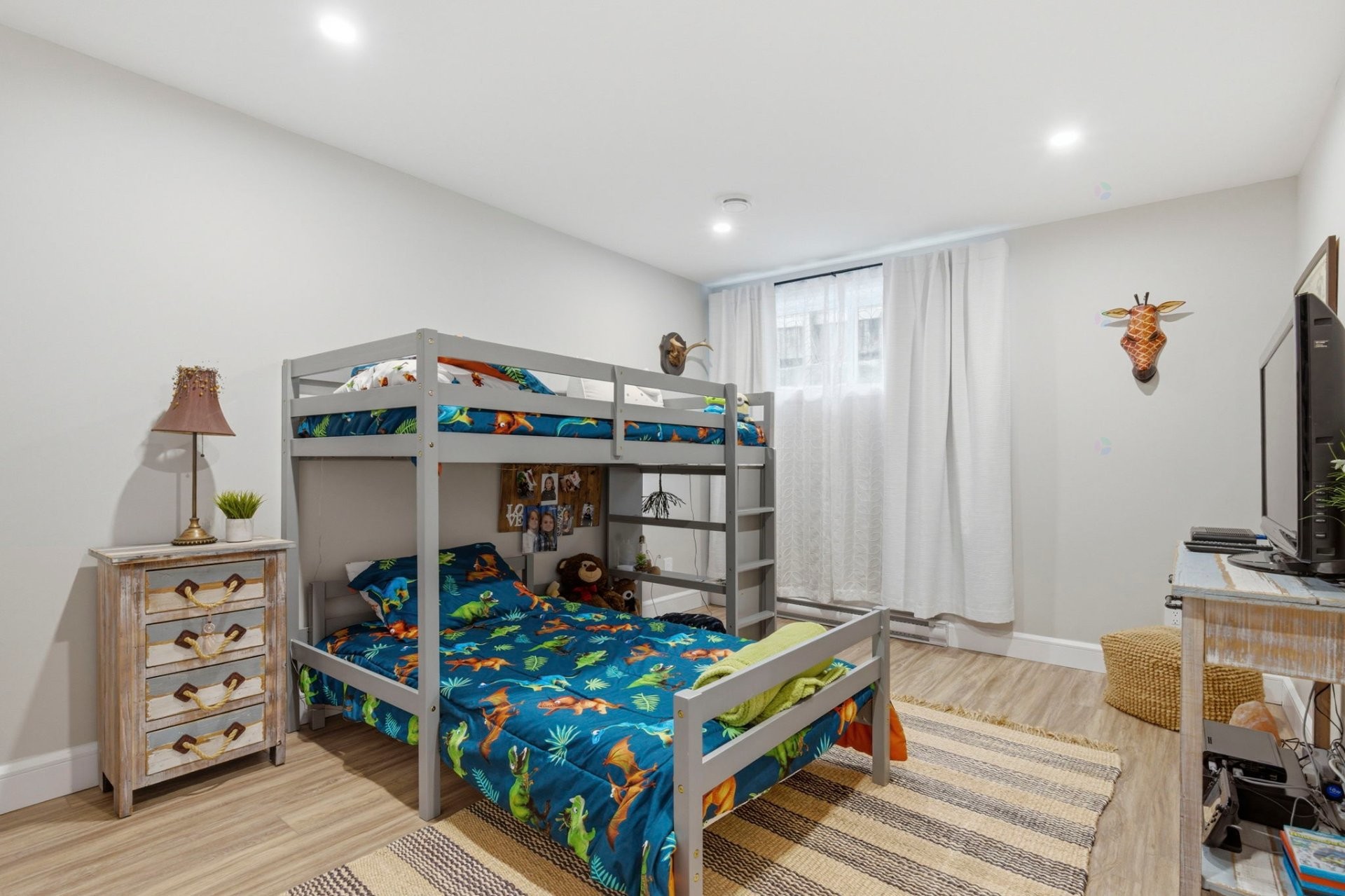 









50


Rue des Érables

,
Mont-Saint-Hilaire,




QC
J3H3E1

