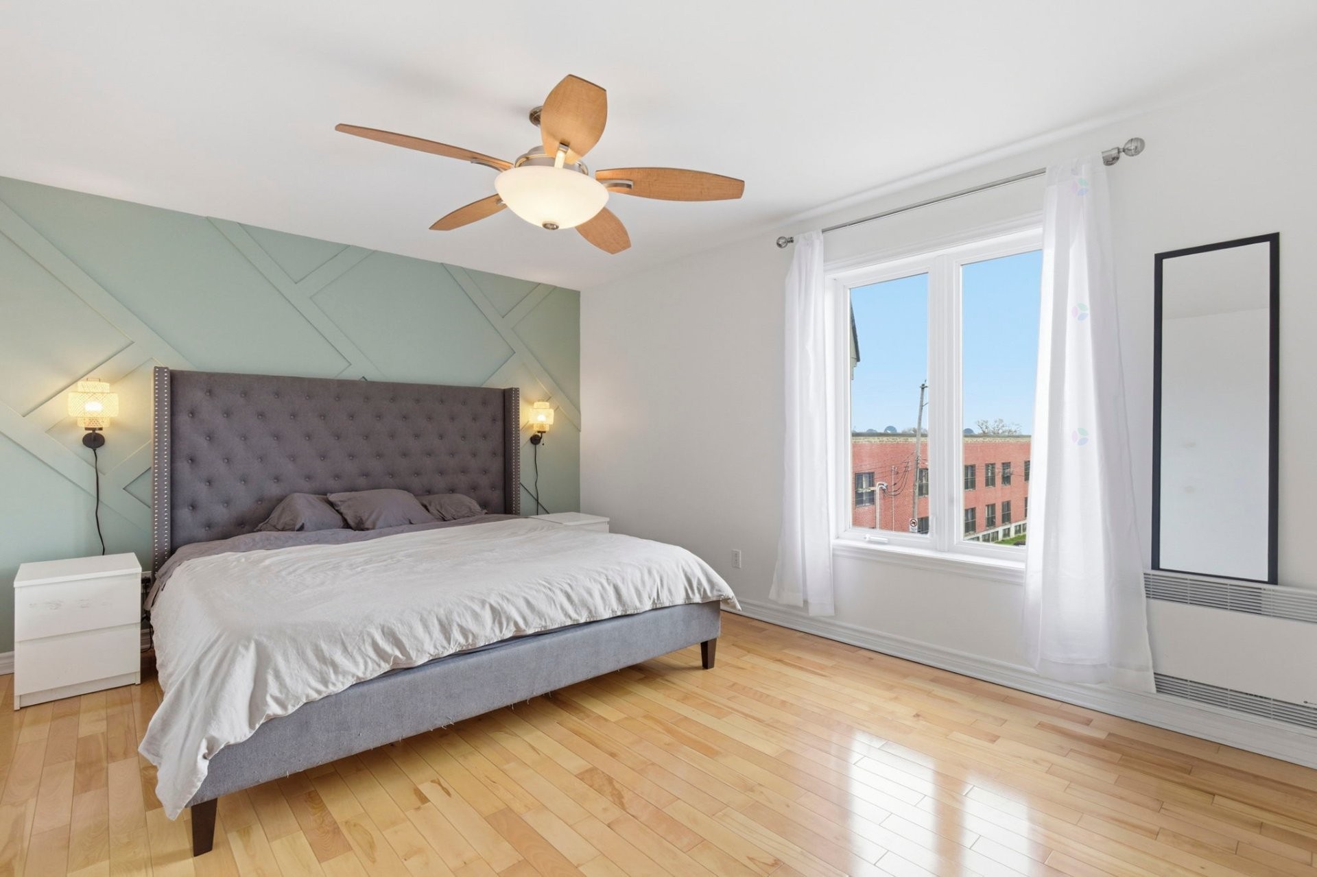 









2502


Rue Bossuet

, 305,
Montréal (Mercier/Hochelaga-Maisonneuve),




QC
H1N2S4

