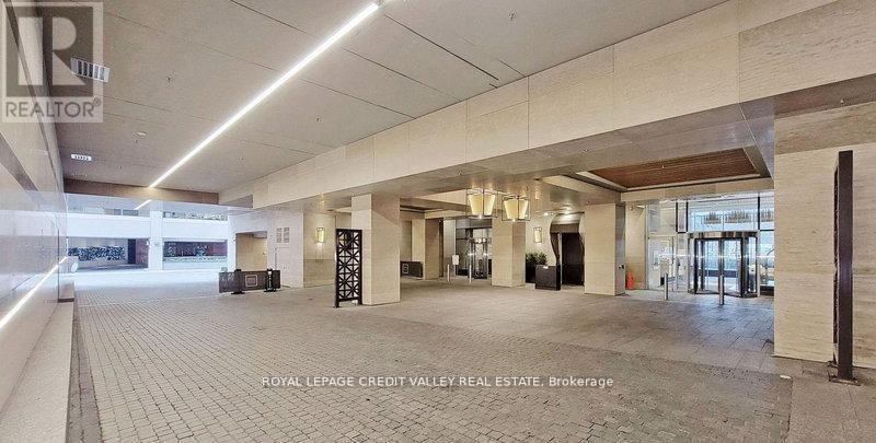 












1806 - 188 CUMBERLAND STREET

,
Toronto,




Ontario
M5R0B6

