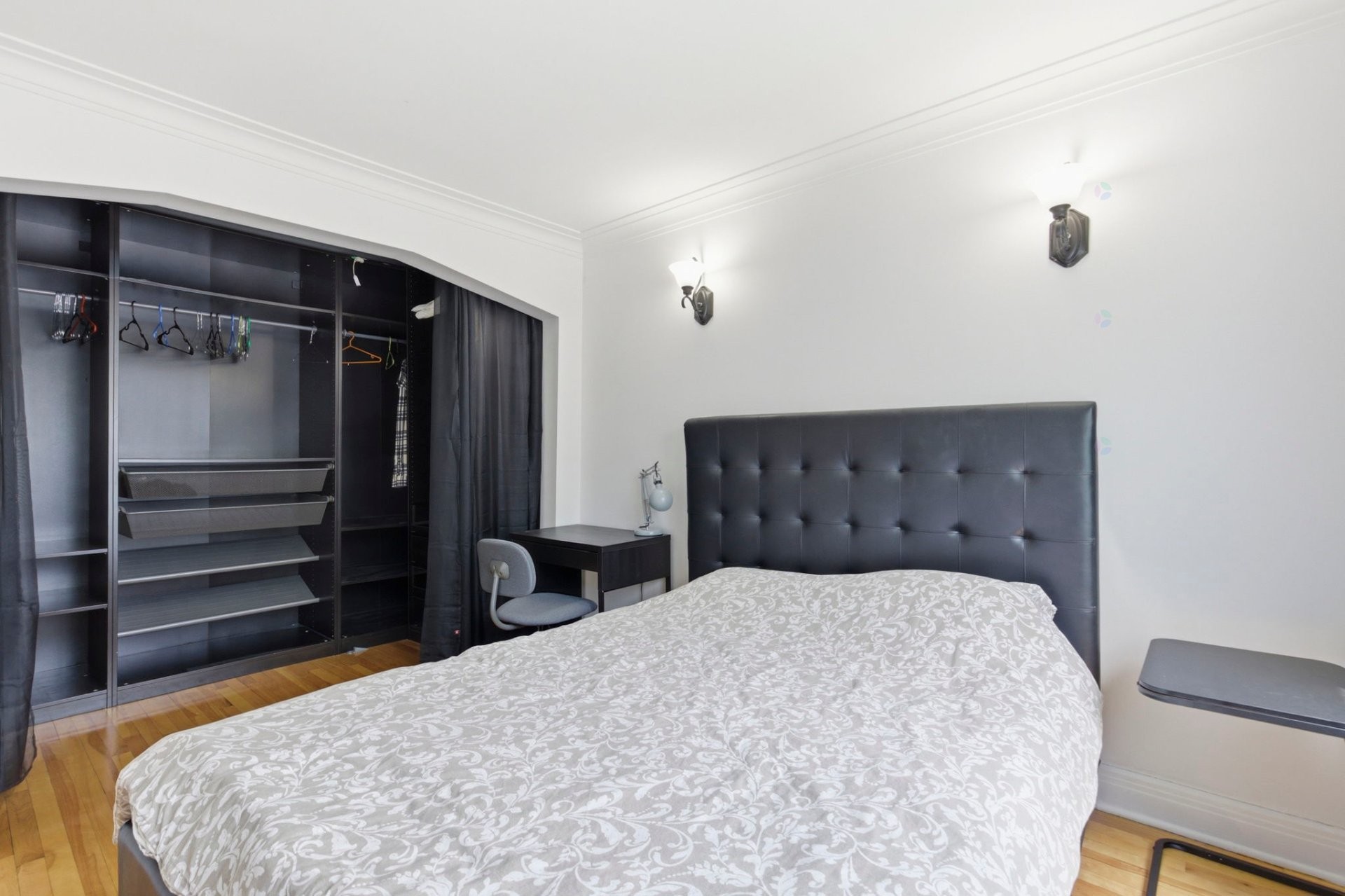 









6675


Av. De Montmagny

,
Montréal (Le Sud-Ouest),




QC
H4E2V7


