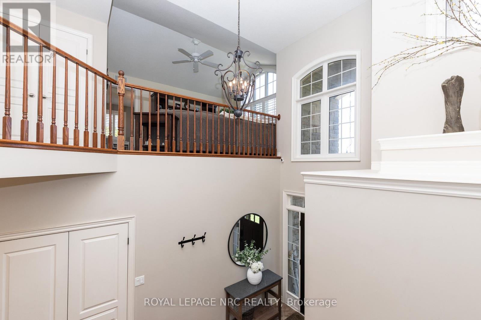 












27 BELL AVENUE

,
Grimsby (Grimsby East),




Ontario
L3M1B2

