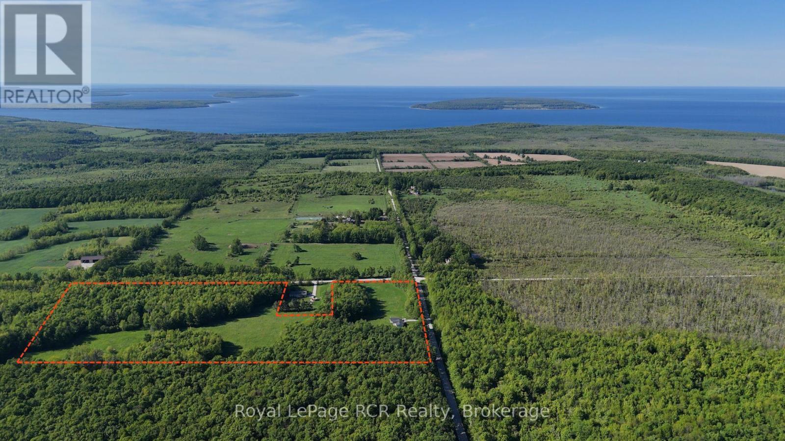 












310420 KEMBLE ROCK ROAD

,
Georgian Bluffs,




Ontario
N0H2T0

