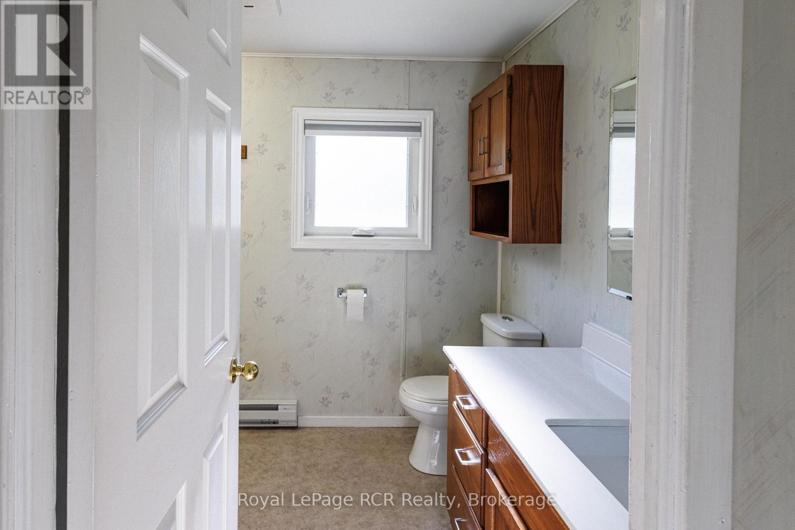 












310420 KEMBLE ROCK ROAD

,
Georgian Bluffs,




Ontario
N0H2T0

