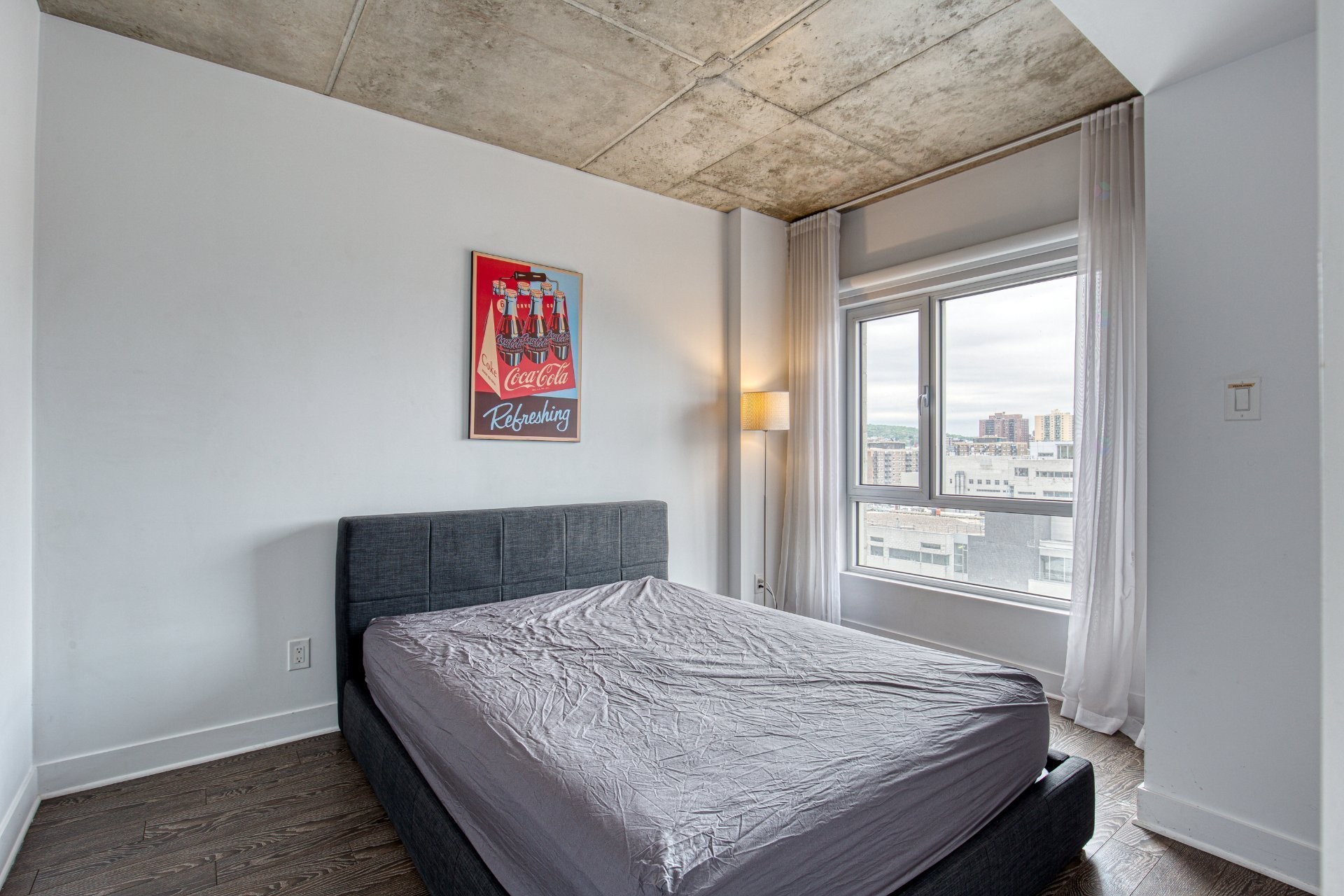 









1150


Rue St-Denis

, 1110,
Montréal (Ville-Marie),




QC
H2X0B3

