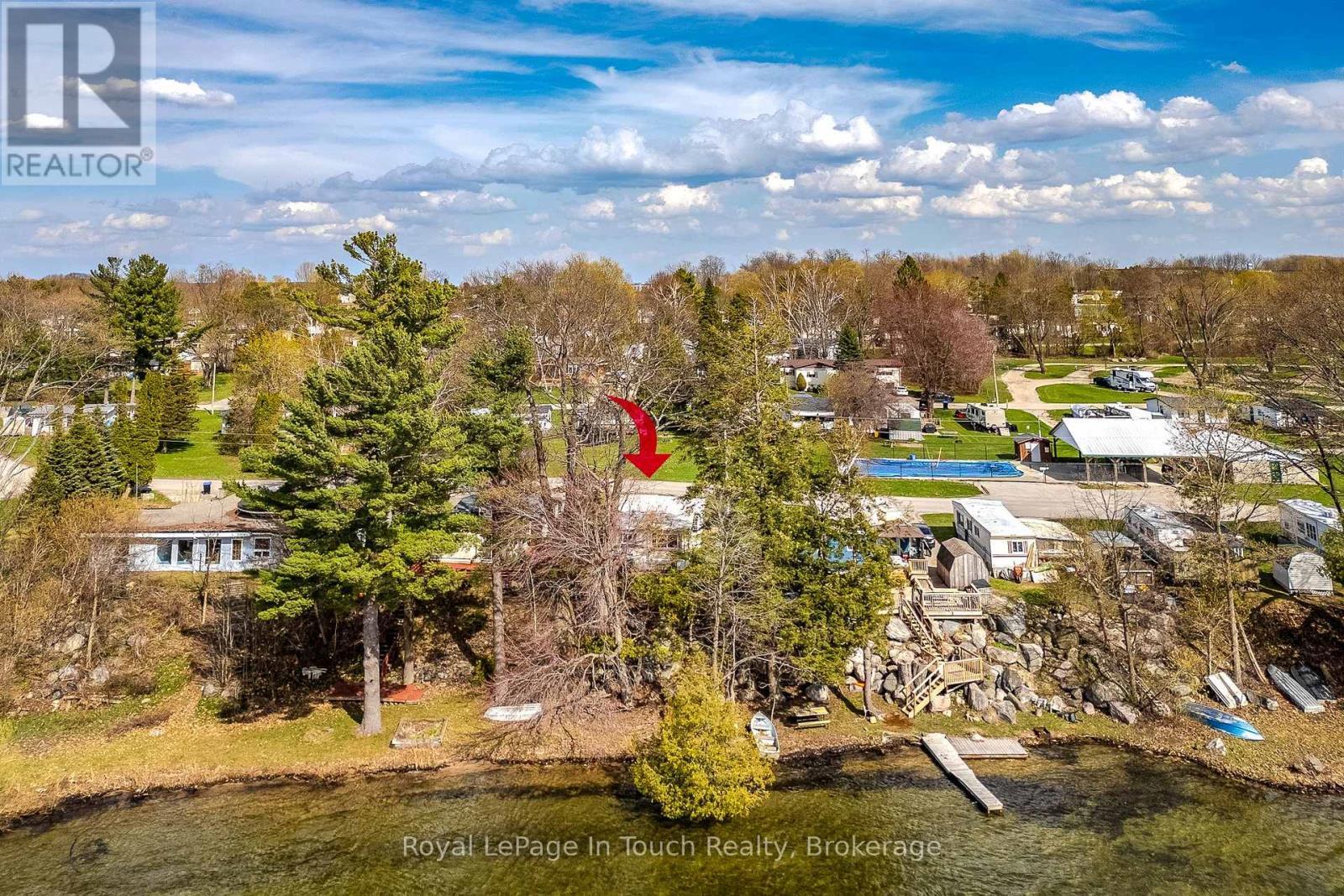 












8 LAKESHORE ROAD

,
Midland,




Ontario
L4R0B9

