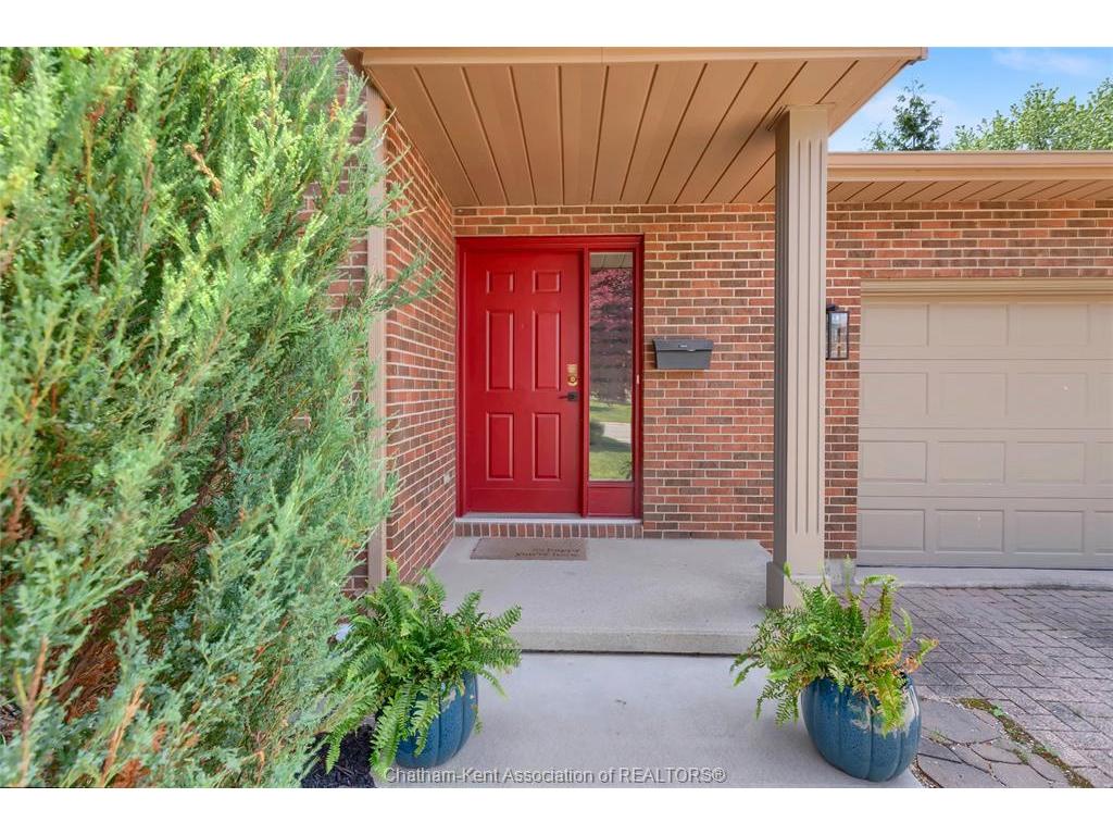 









441


Baldoon

Road,
Chatham,




ON
N7L 5B8

