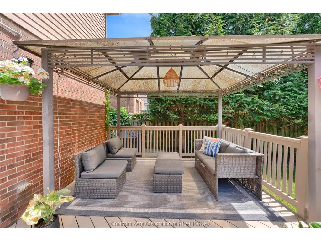 









441


Baldoon

Road,
Chatham,




ON
N7L 5B8

