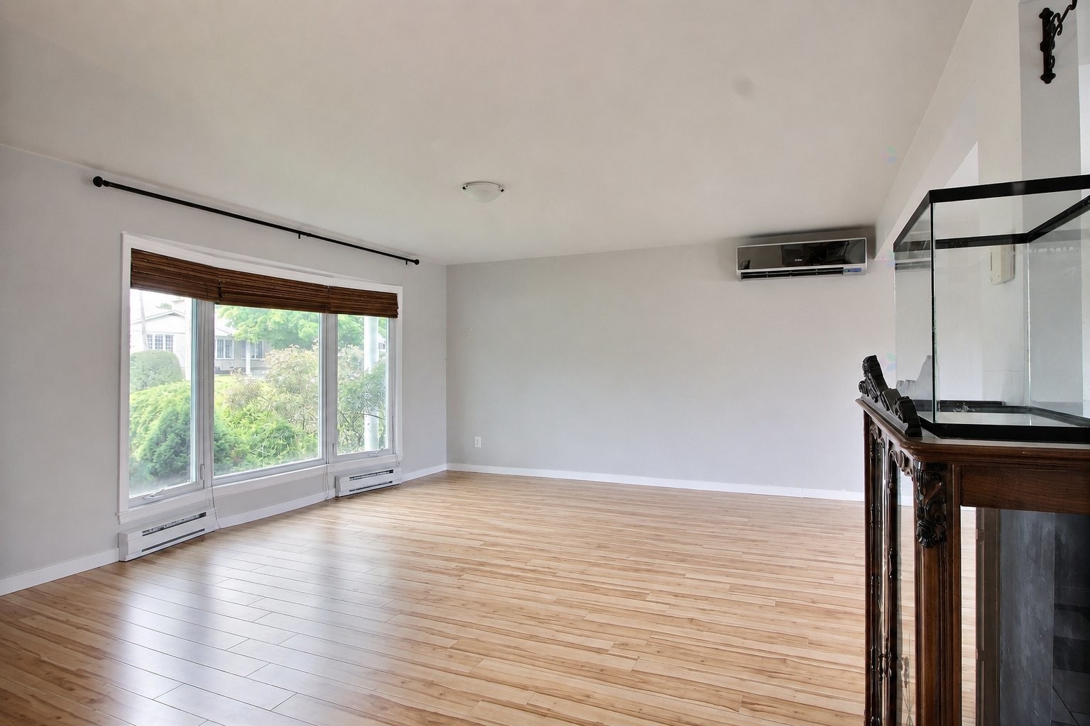 









23


Av. Hamford

,
Lachute,




QC
J8H3N3


