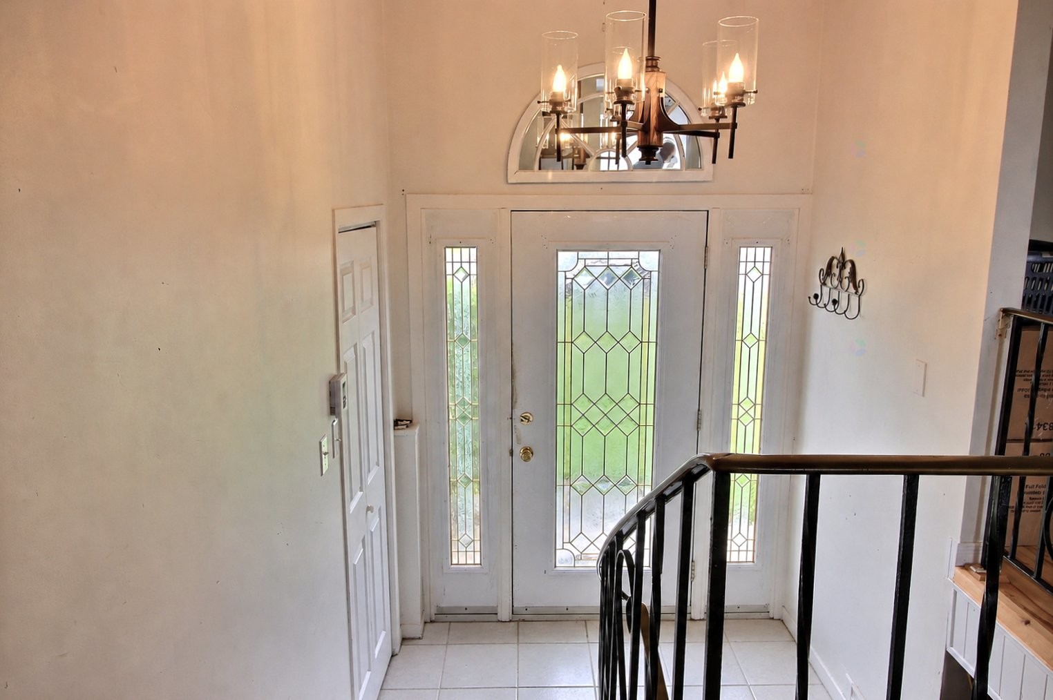 









23


Av. Hamford

,
Lachute,




QC
J8H3N3

