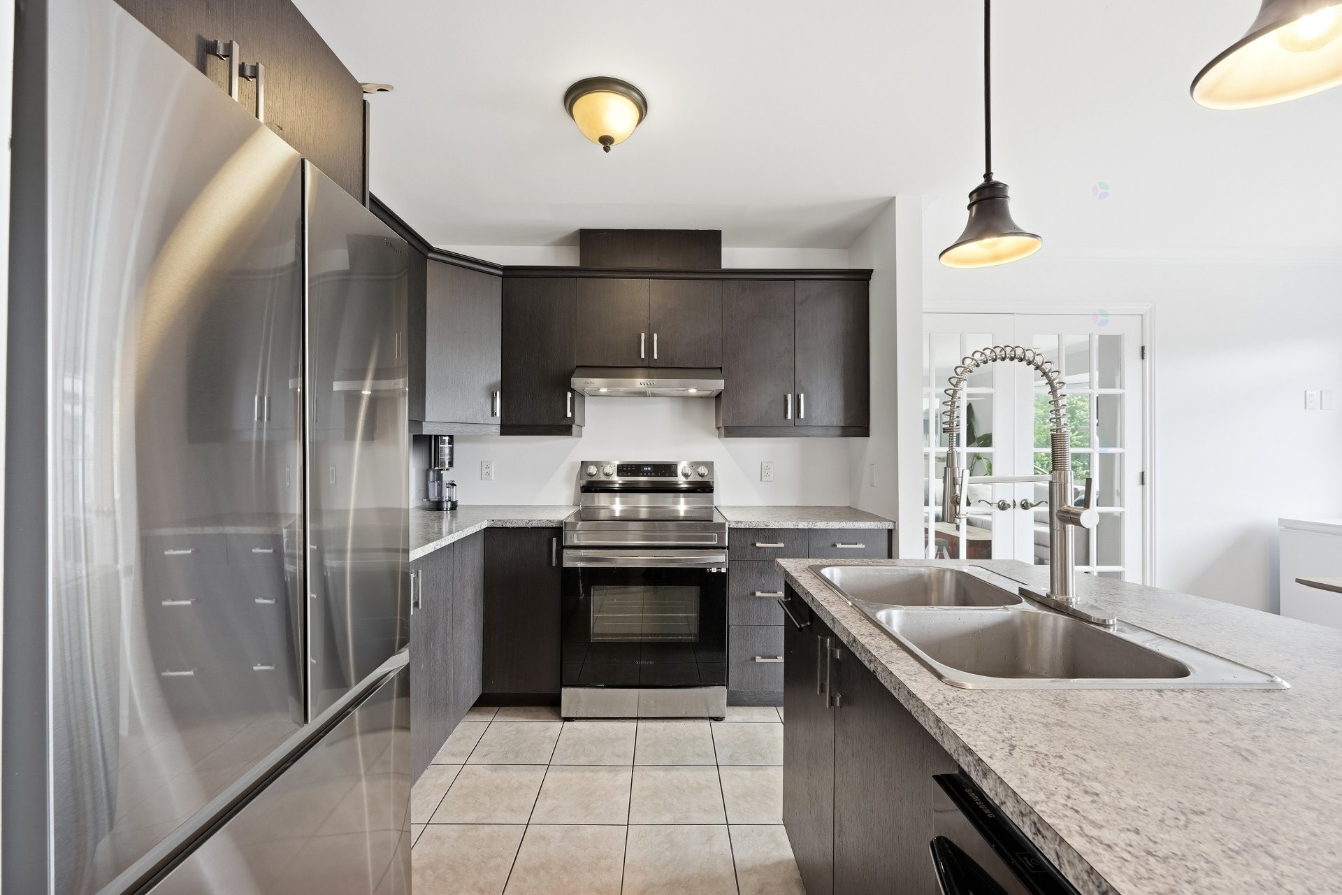 









84


Rue Bruno-Dion

, 105,
Blainville,




QC
J7C0L1

