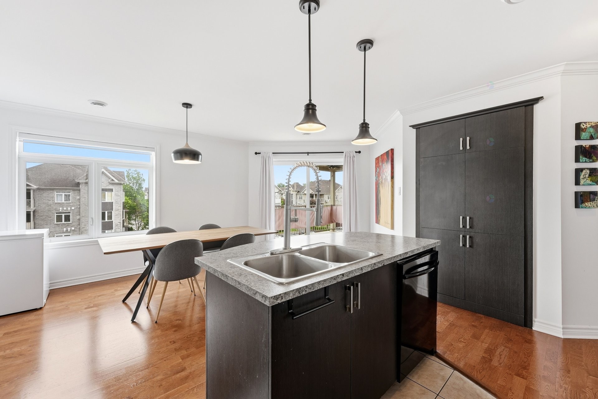 









84


Rue Bruno-Dion

, 105,
Blainville,




QC
J7C0L1

