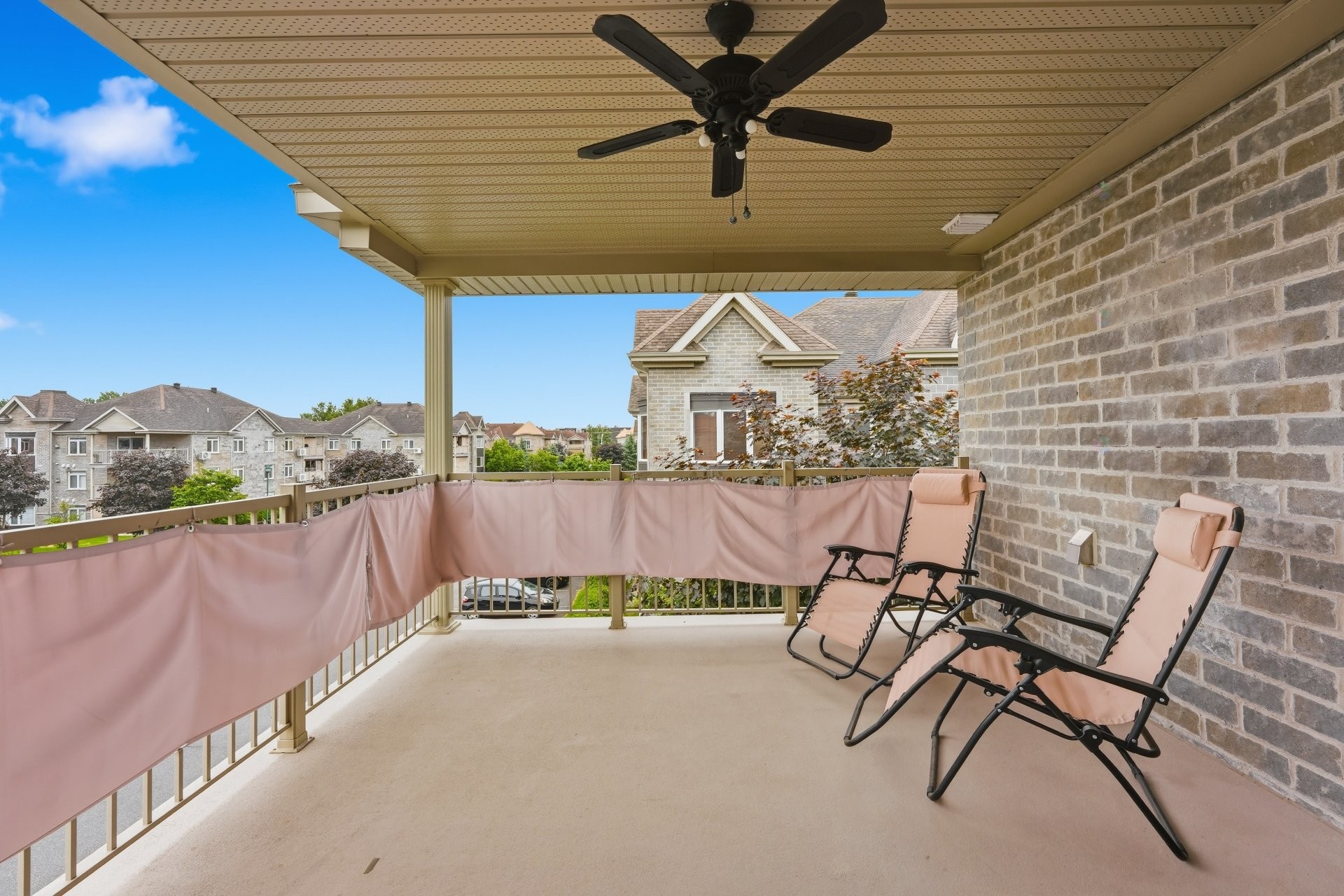 









84


Rue Bruno-Dion

, 105,
Blainville,




QC
J7C0L1

