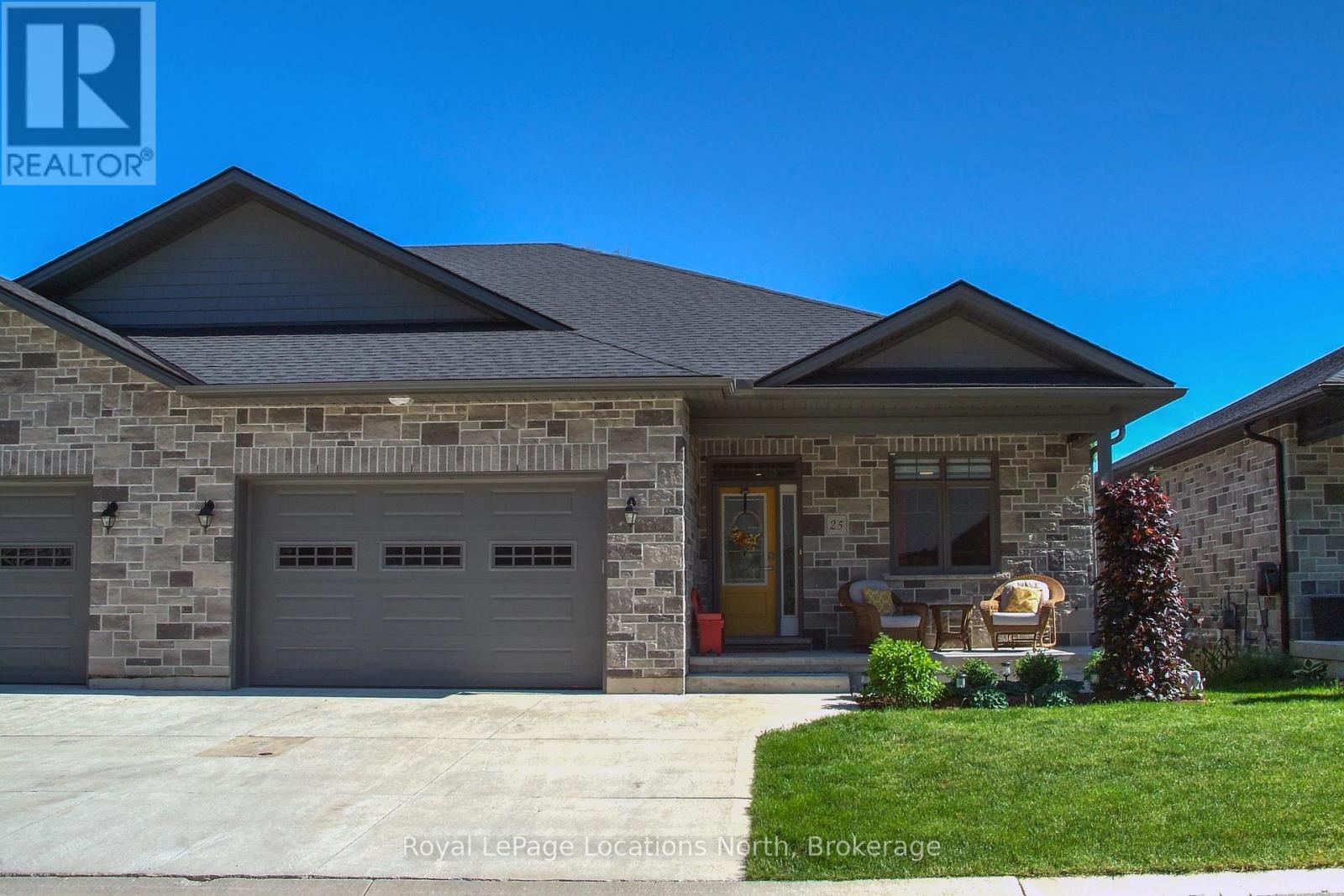 












25 - 410 RIDGE ROAD

,
Meaford,




Ontario
N4L0B2

