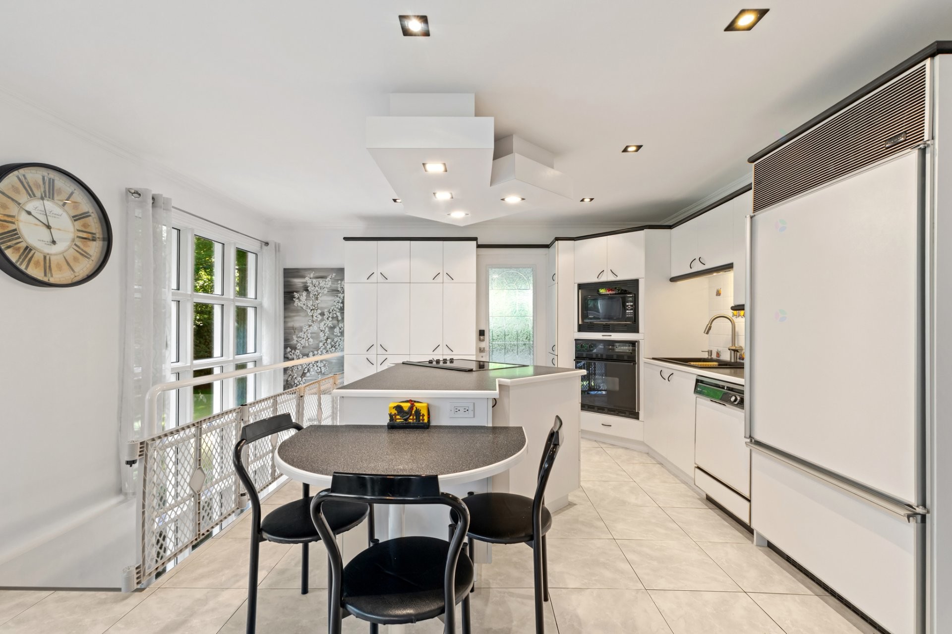 









2845


Rue des Deux-Rivières

,
Carignan,




QC
J3L5A4

