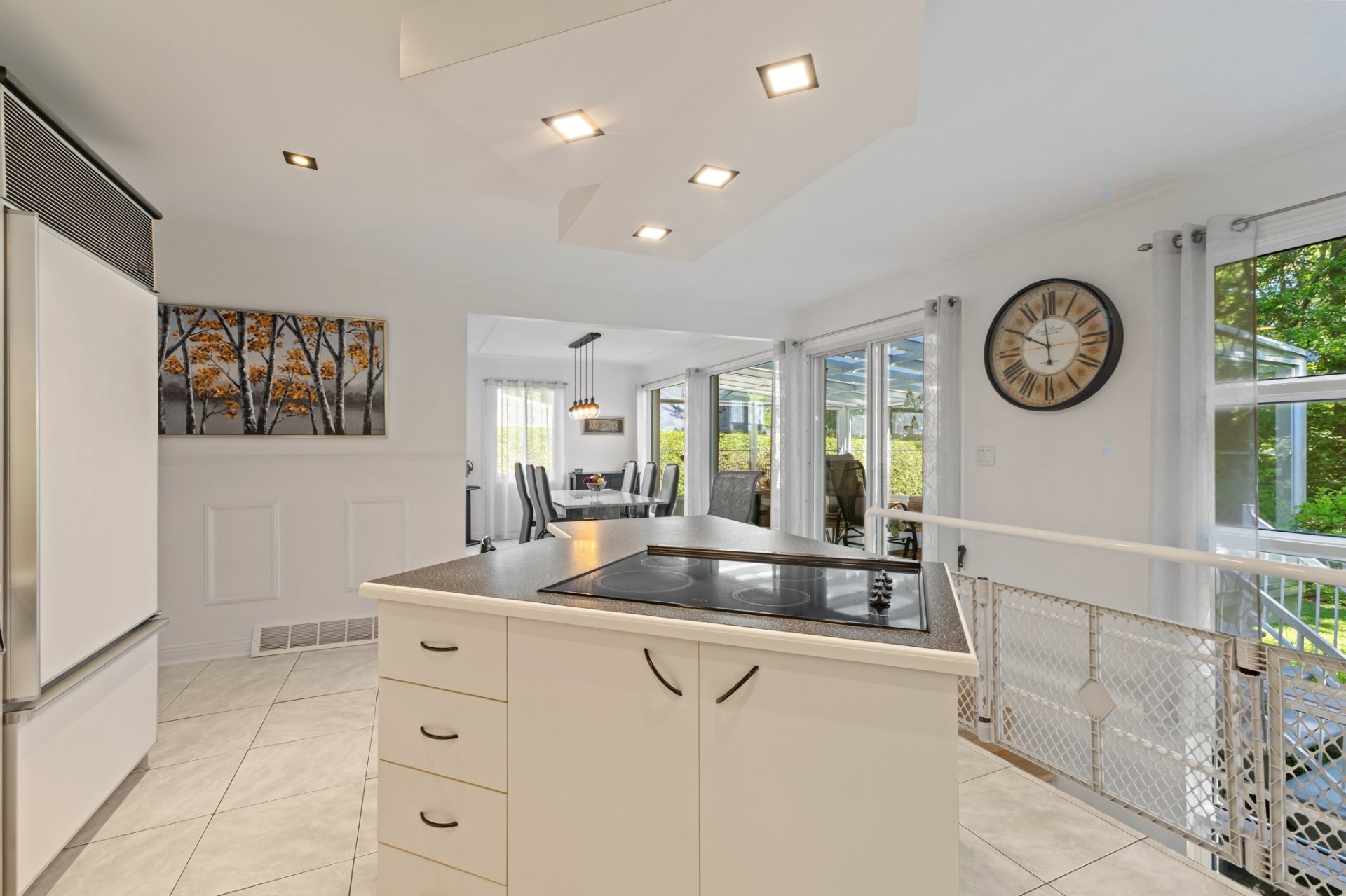 









2845


Rue des Deux-Rivières

,
Carignan,




QC
J3L5A4


