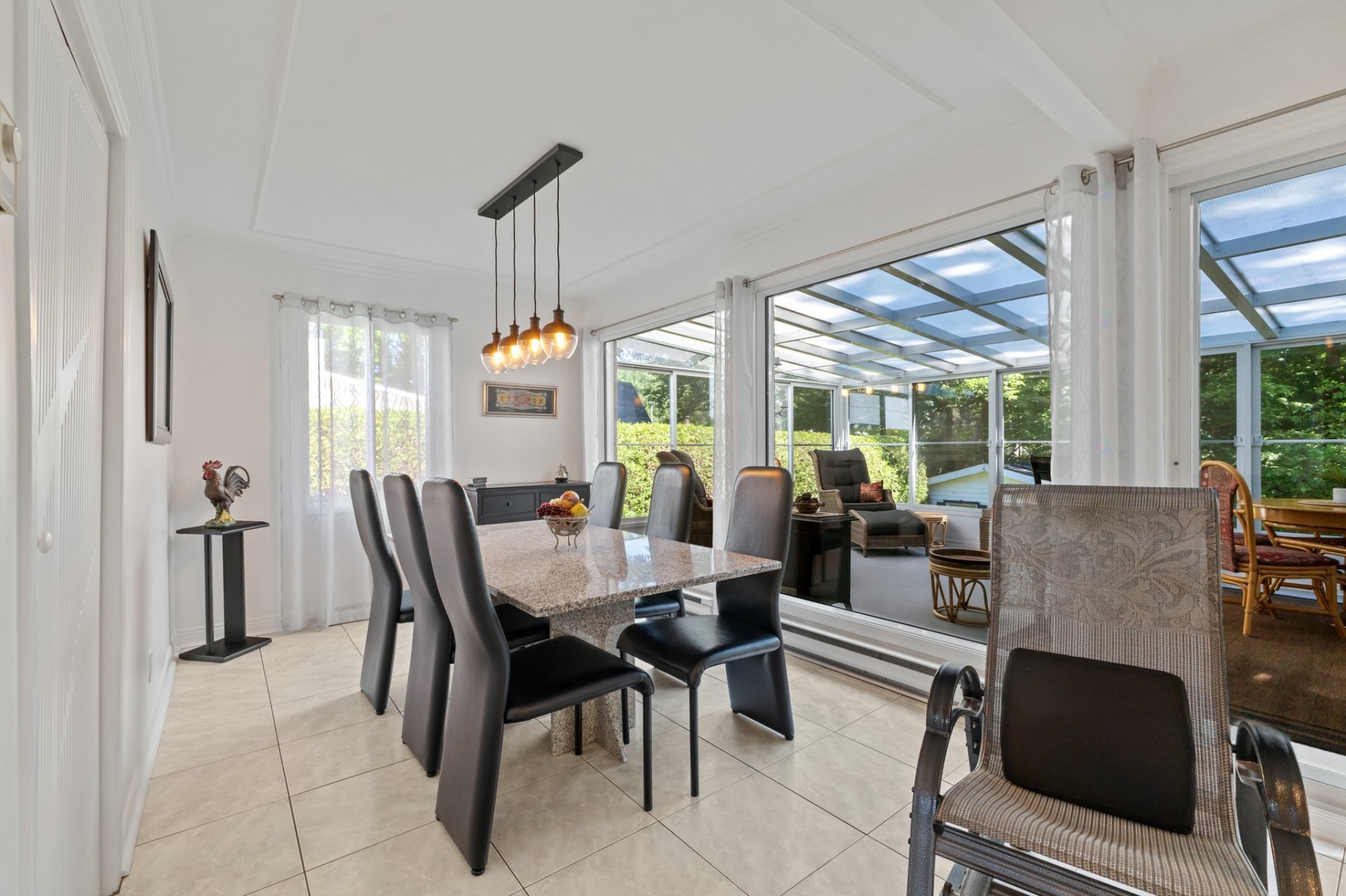 









2845


Rue des Deux-Rivières

,
Carignan,




QC
J3L5A4

