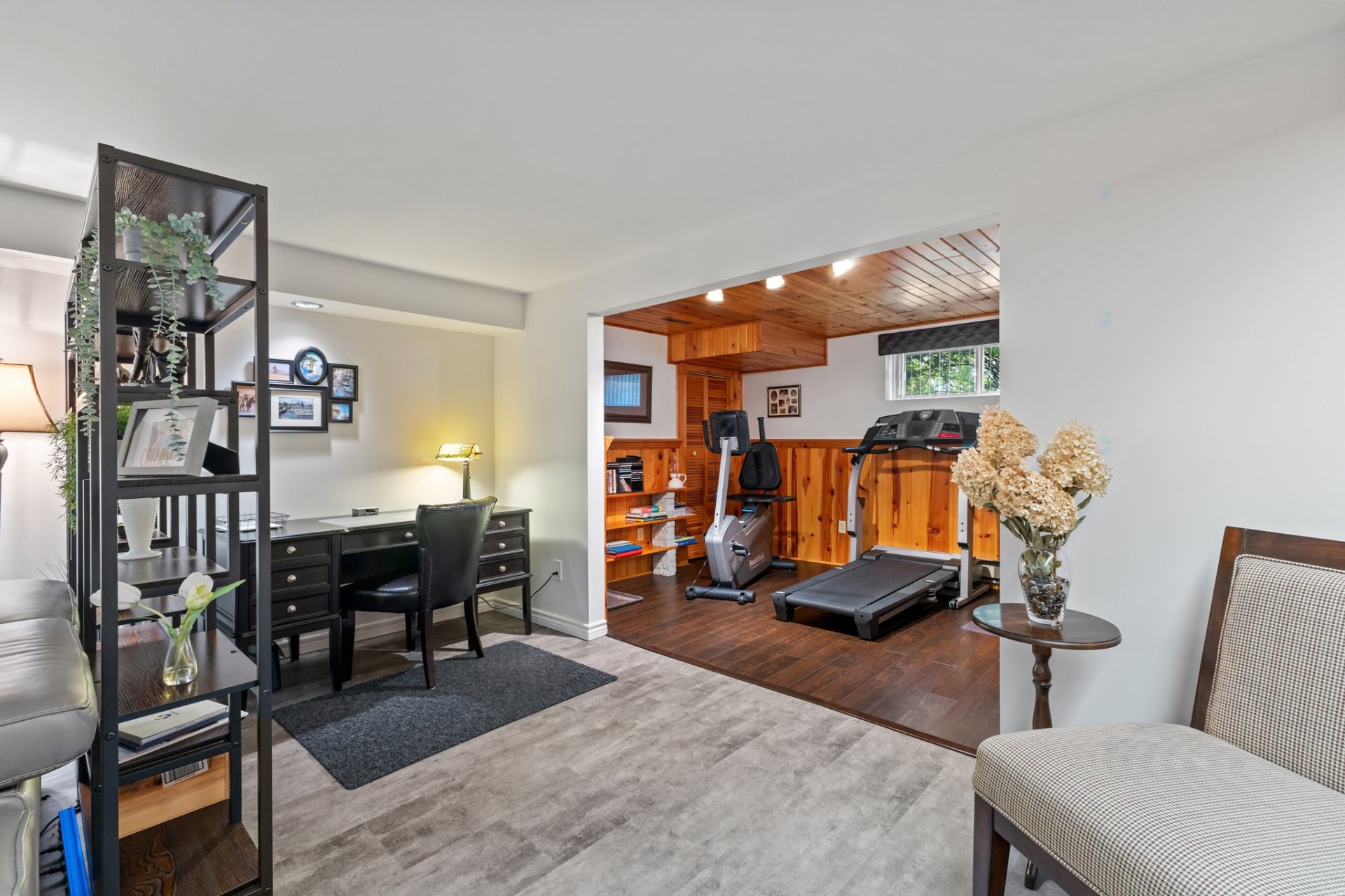 









2845


Rue des Deux-Rivières

,
Carignan,




QC
J3L5A4

