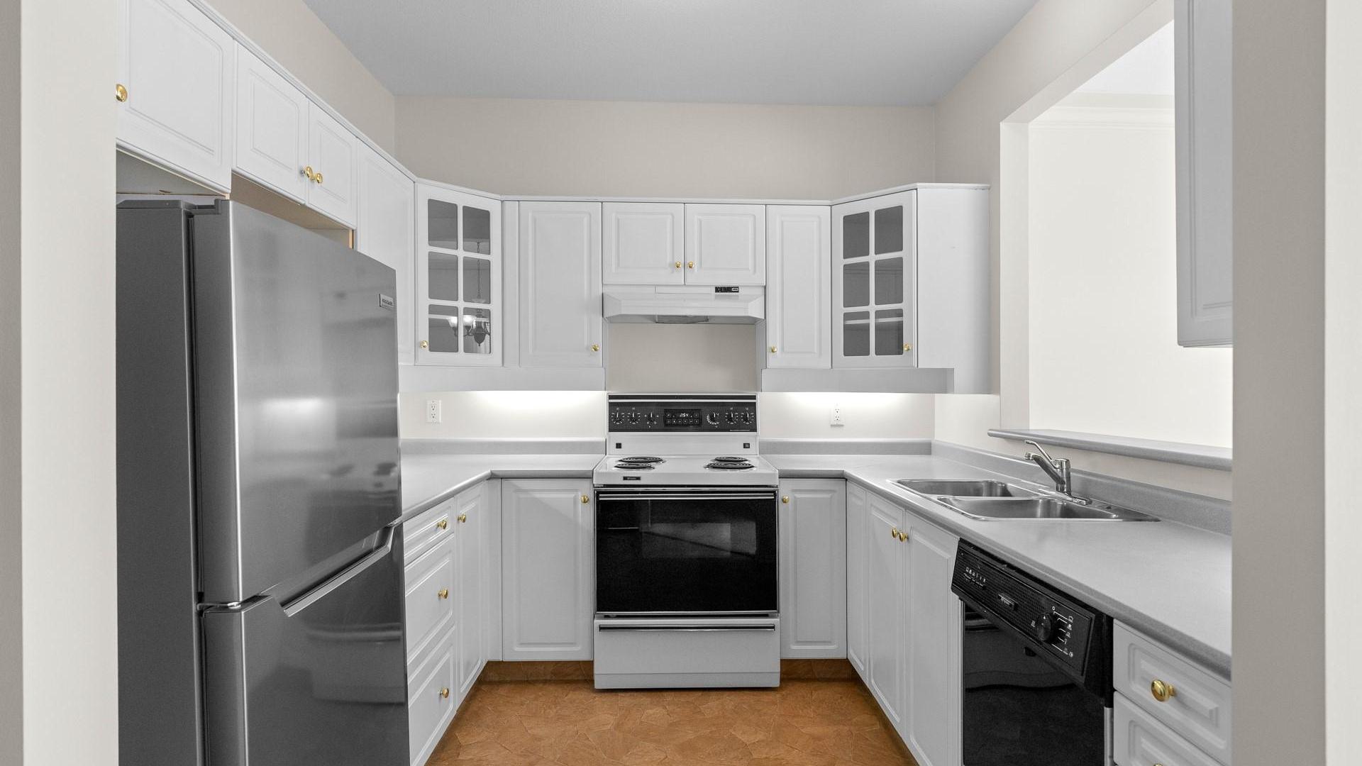 









877


KLO

Road, 223,
Kelowna,




BC
V1Y 9R1


