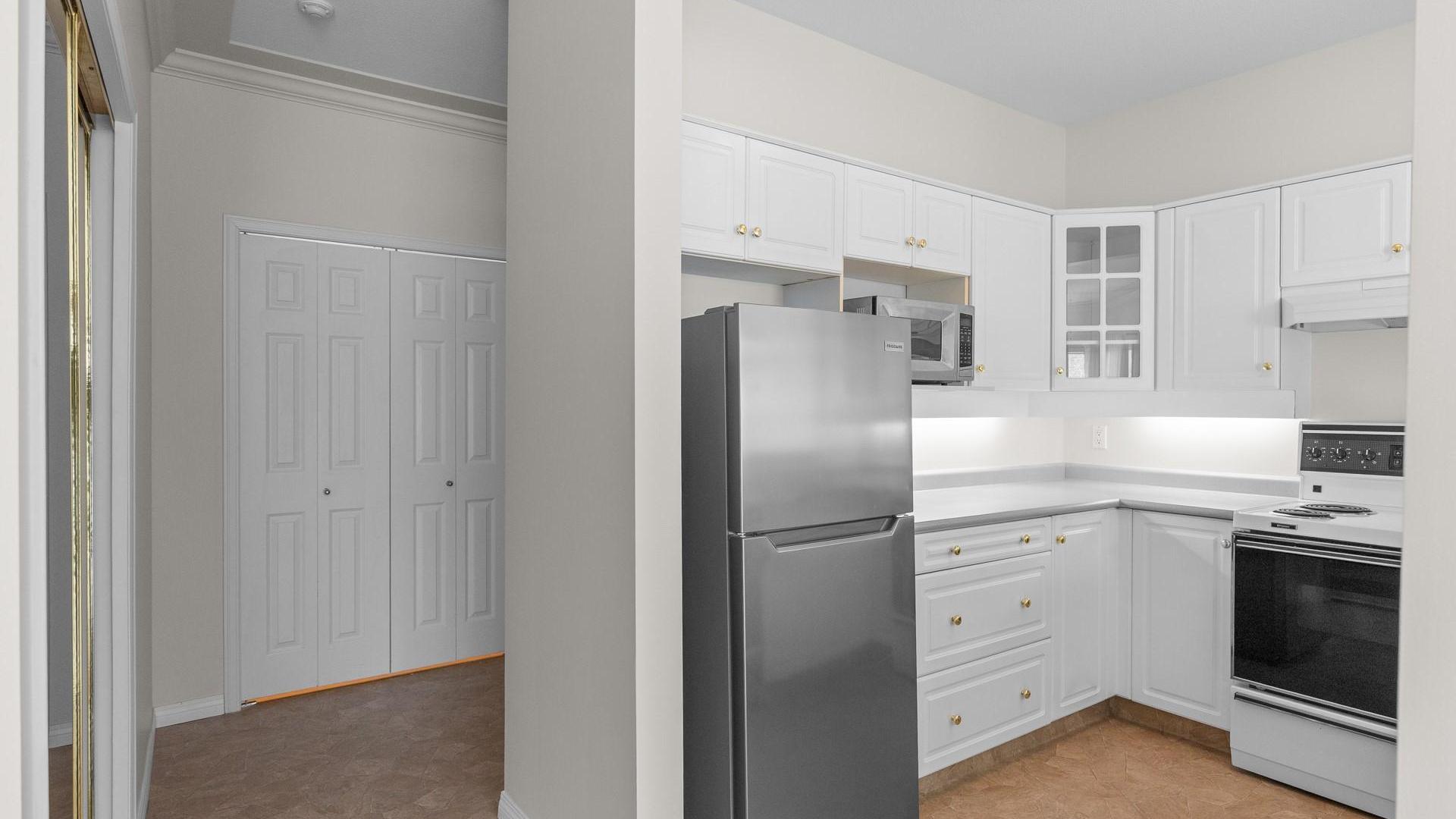 









877


KLO

Road, 223,
Kelowna,




BC
V1Y 9R1

