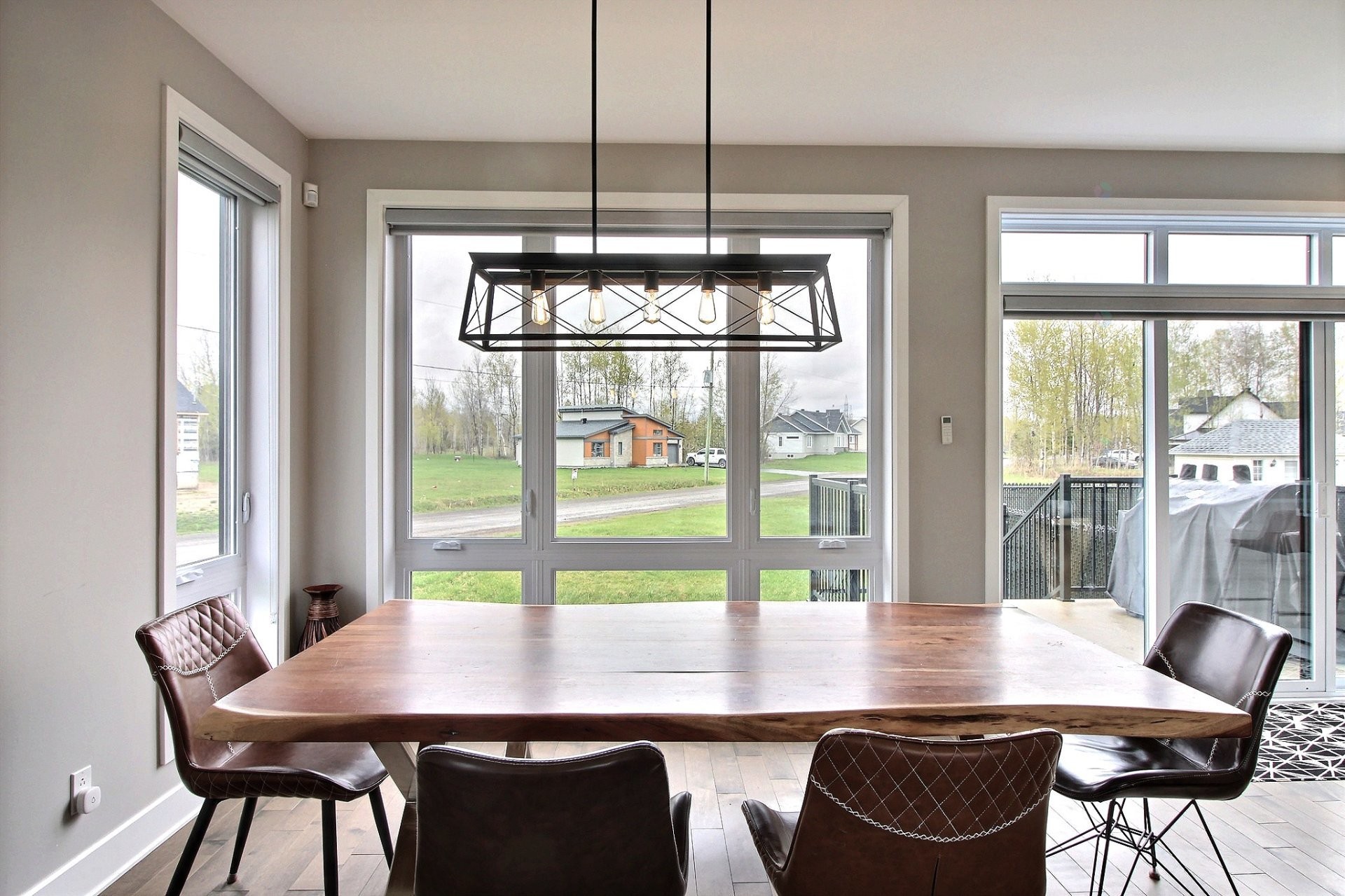 









30


Rue Élizabeth

,
Saint-André-d'Argenteuil,




QC
J0V1X0

