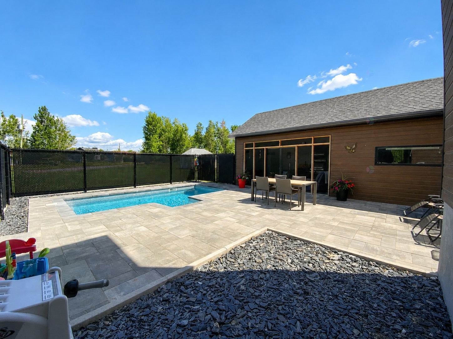 









30


Rue Élizabeth

,
Saint-André-d'Argenteuil,




QC
J0V1X0


