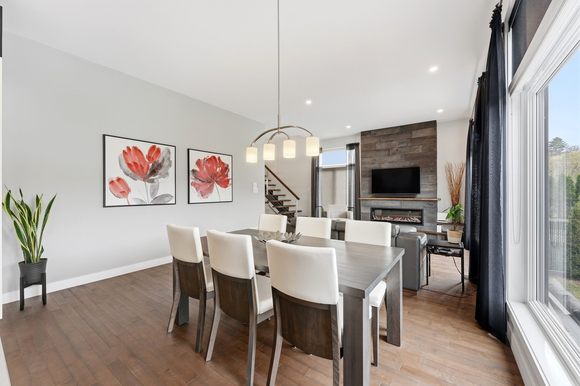 









123


Av. du Littoral

,
Saint-Paul,




QC
J0K3E0

