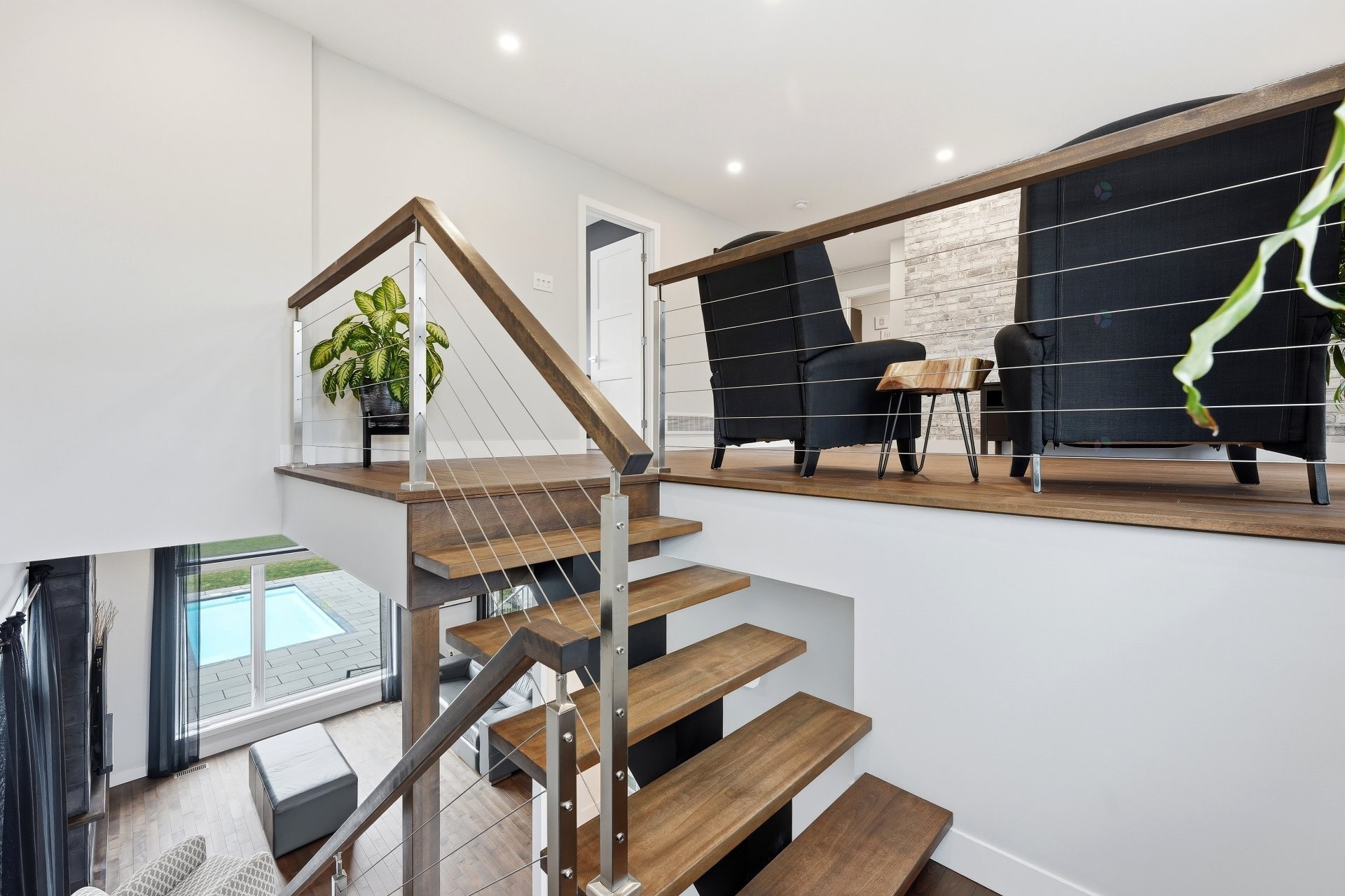 









123


Av. du Littoral

,
Saint-Paul,




QC
J0K3E0

