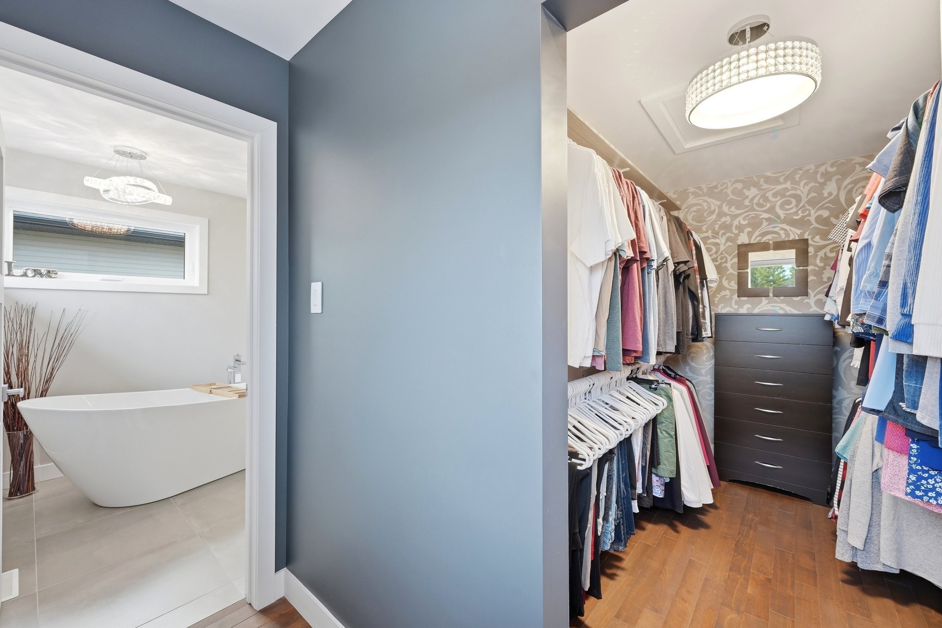 









123


Av. du Littoral

,
Saint-Paul,




QC
J0K3E0

